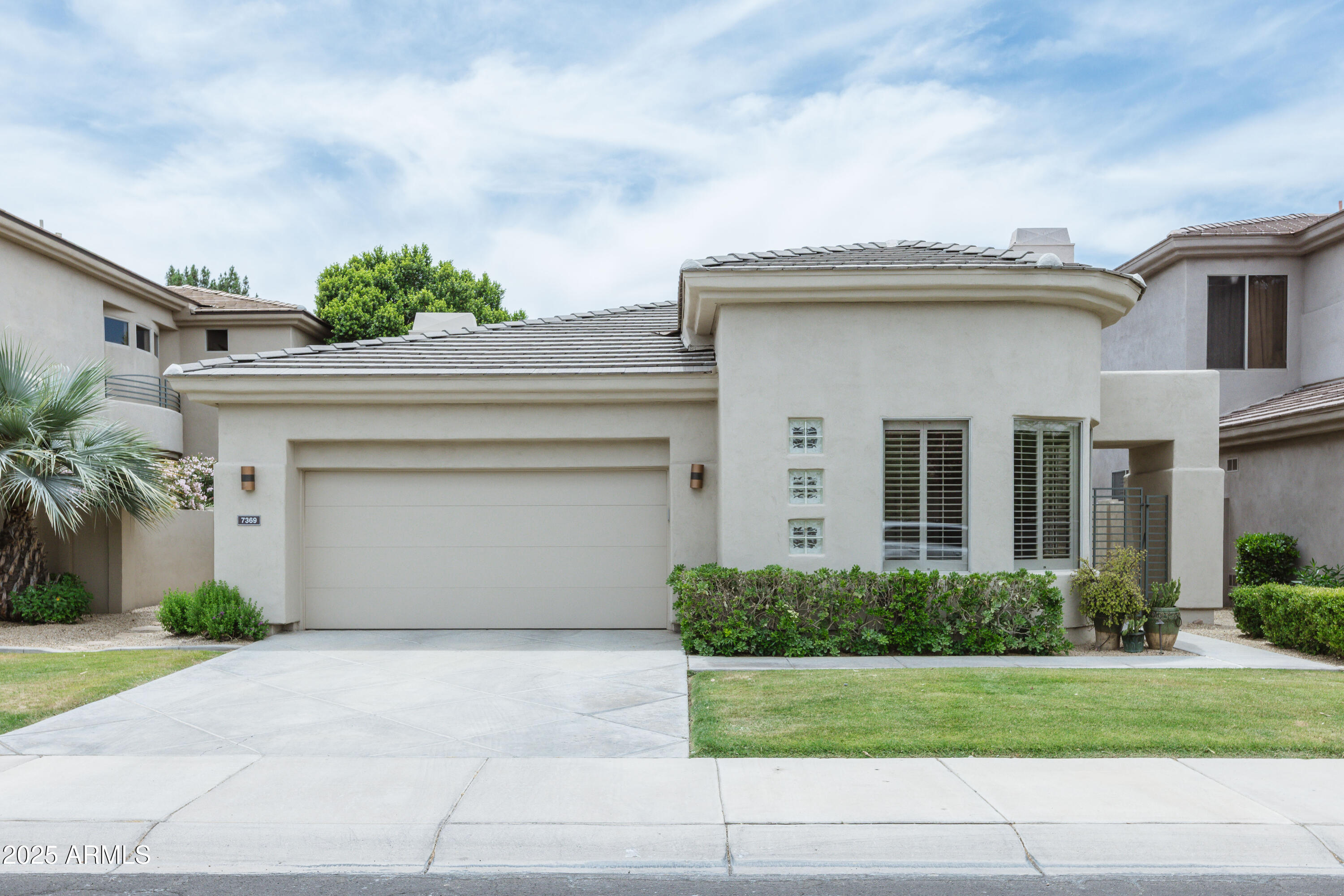 7369 E DEL ACERO Drive