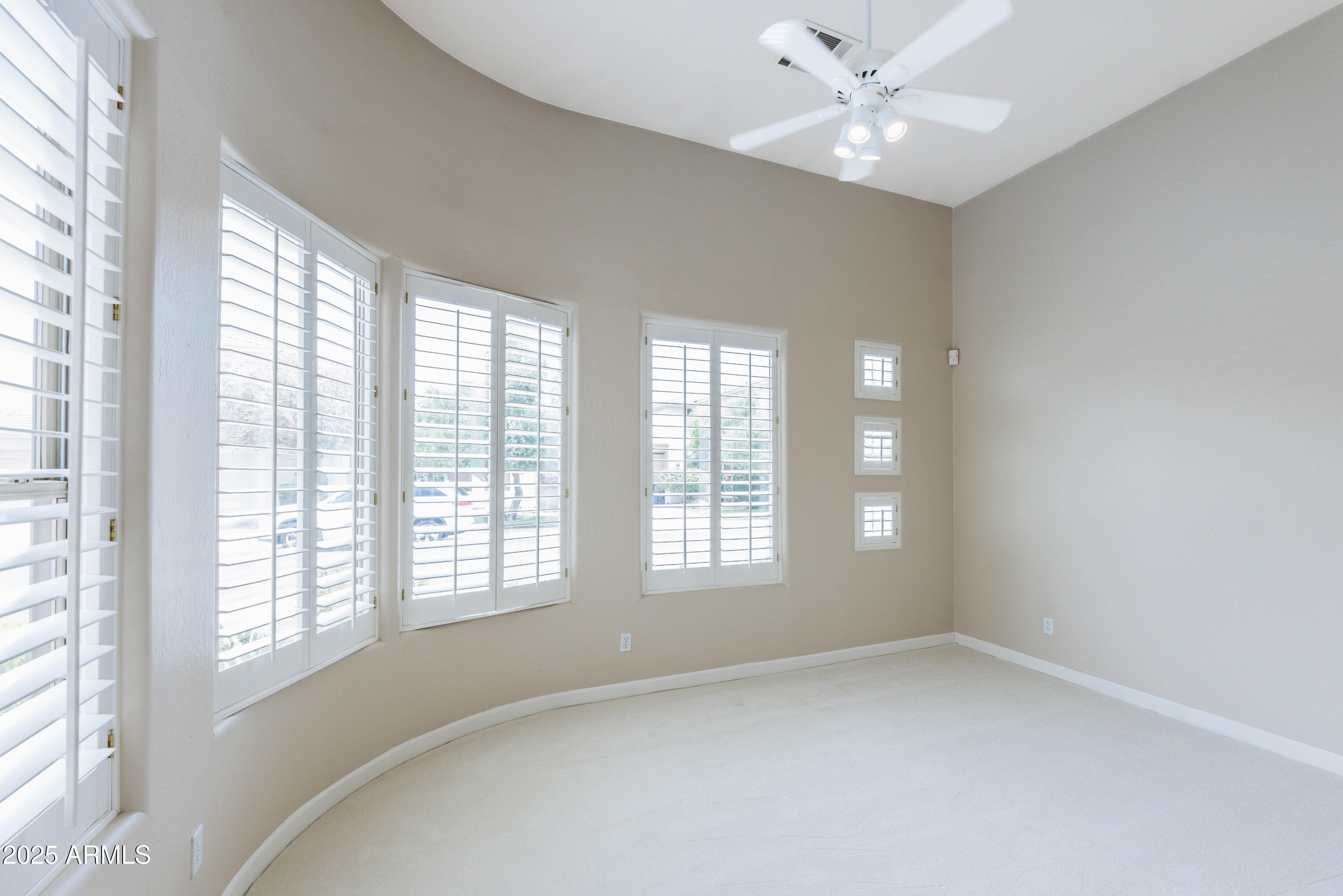 7369 E DEL ACERO Drive