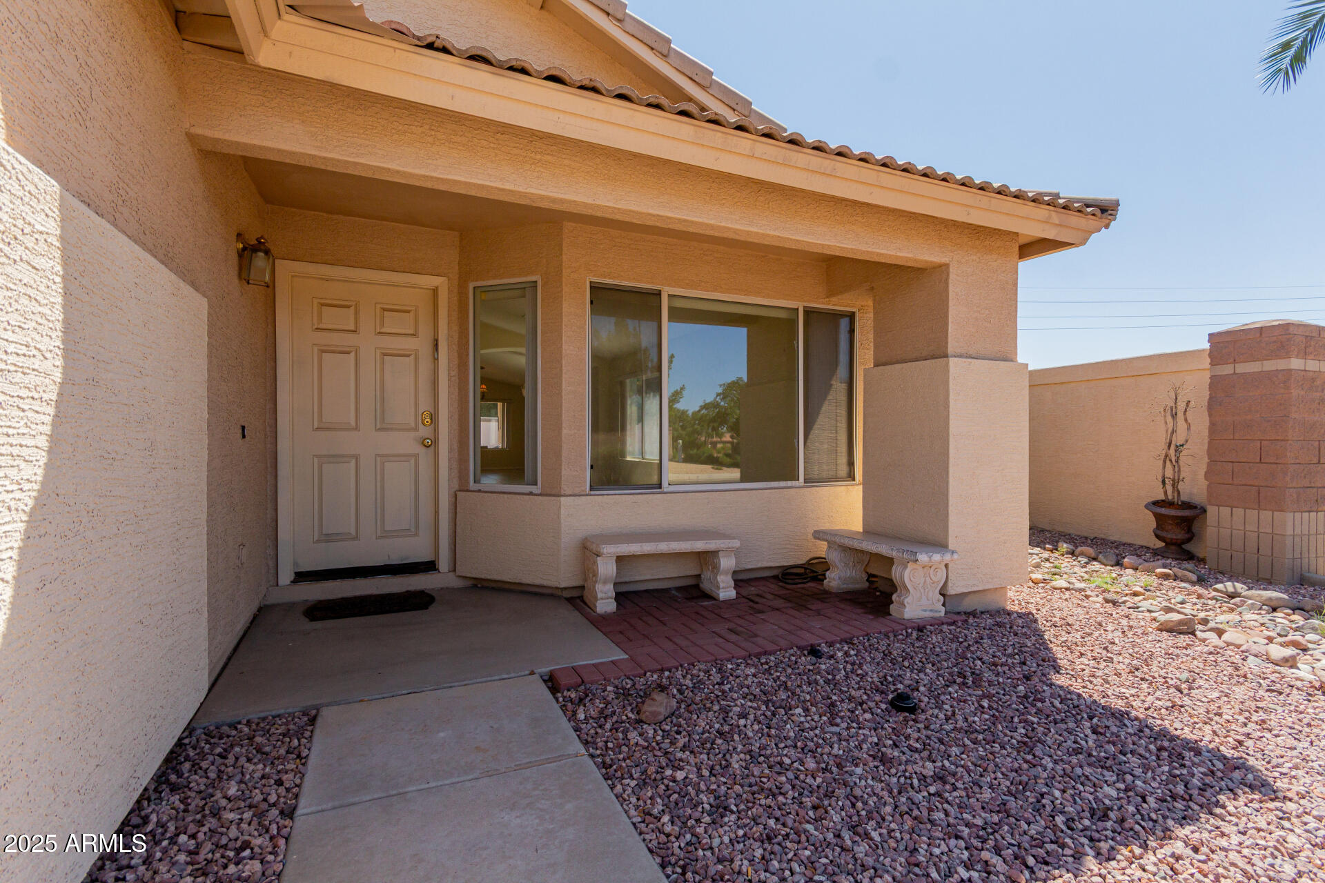 8103 W TONTO Lane