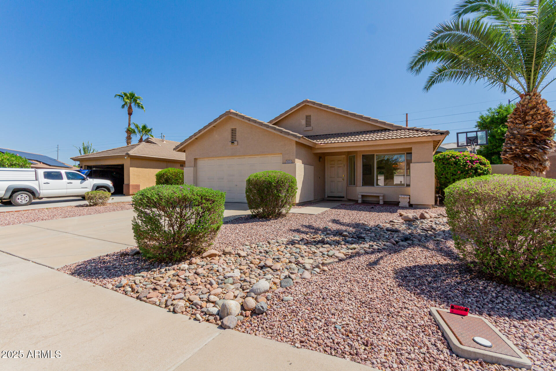 8103 W TONTO Lane
