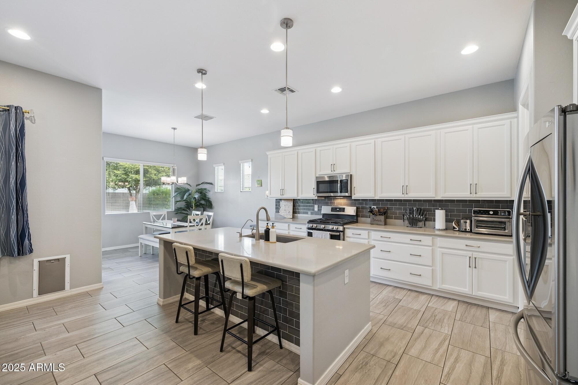 20514 E MAYBERRY Road