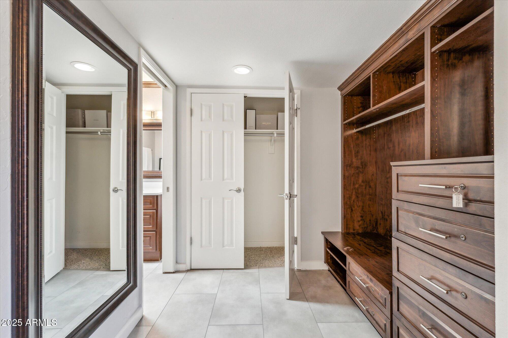 7401 N SCOTTSDALE Road, 24