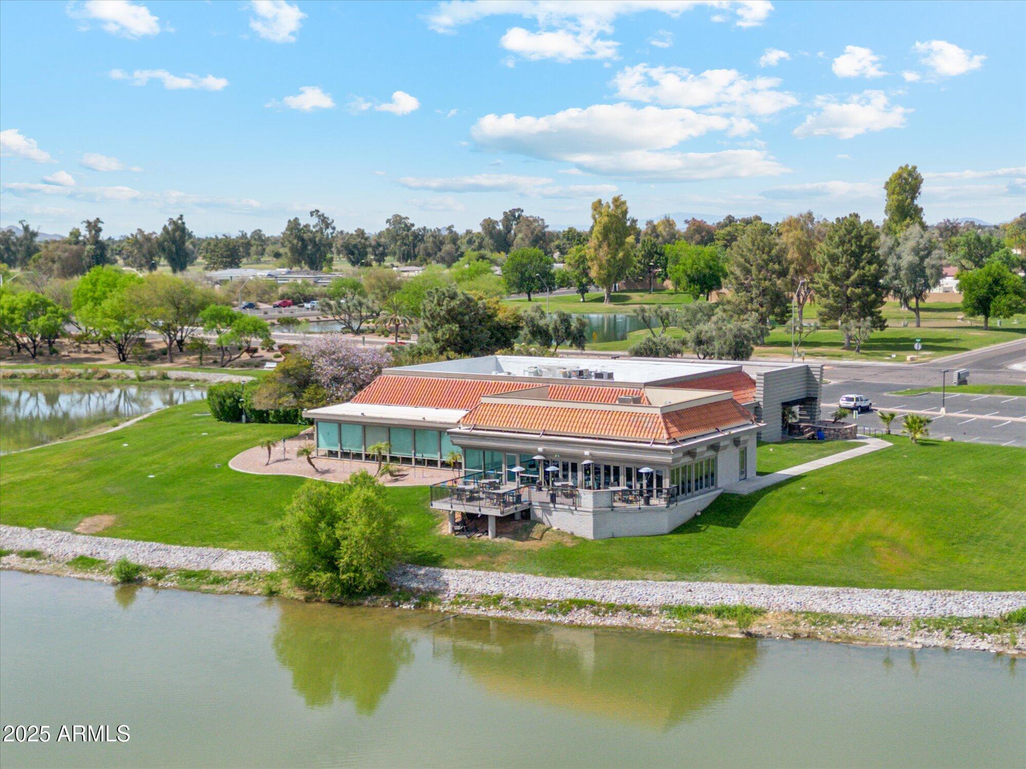 7401 N SCOTTSDALE Road, 24