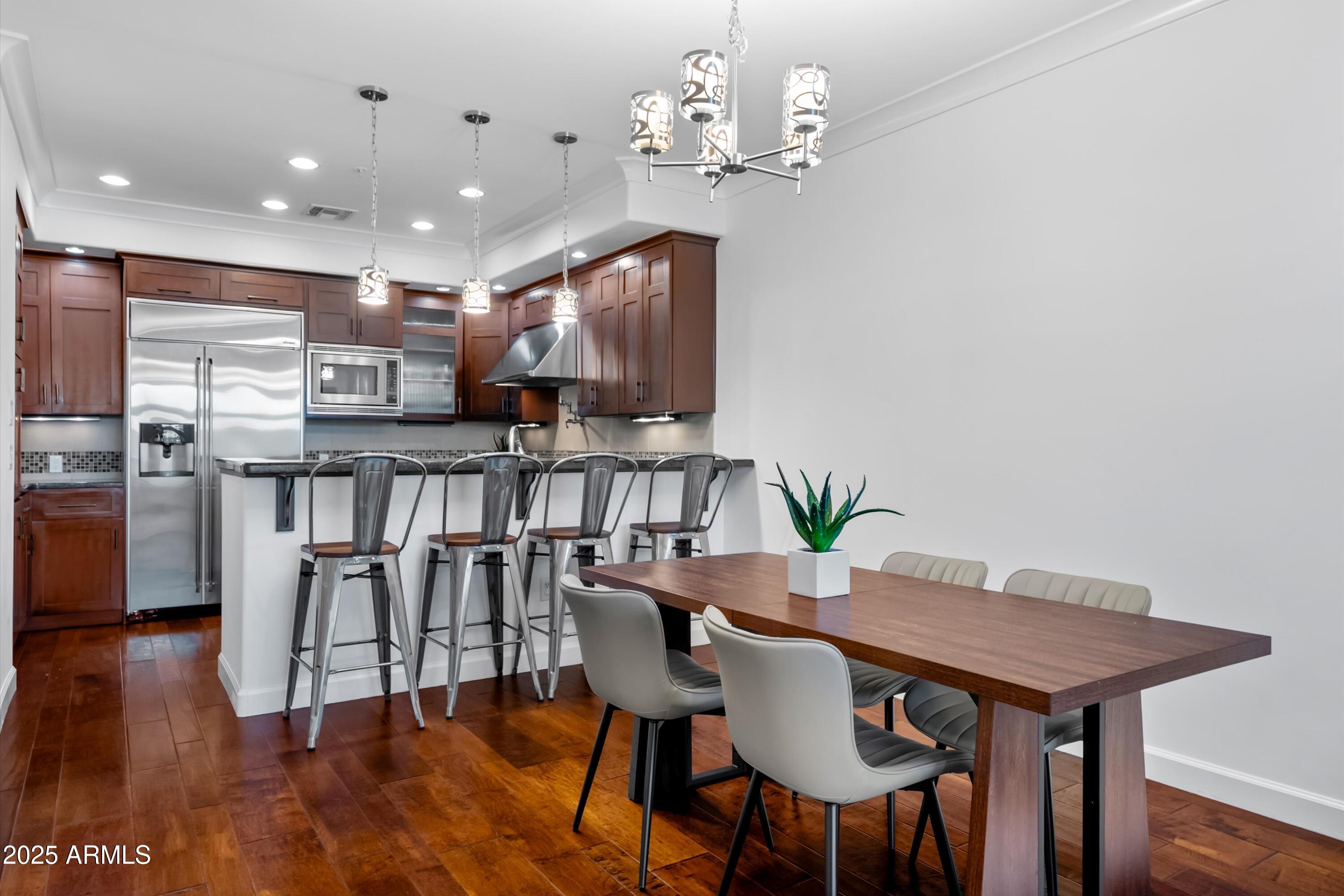 4909 N WOODMERE FAIRWAY, 1003