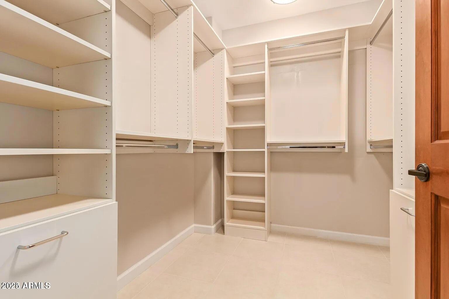 4909 N WOODMERE FAIRWAY, 1003