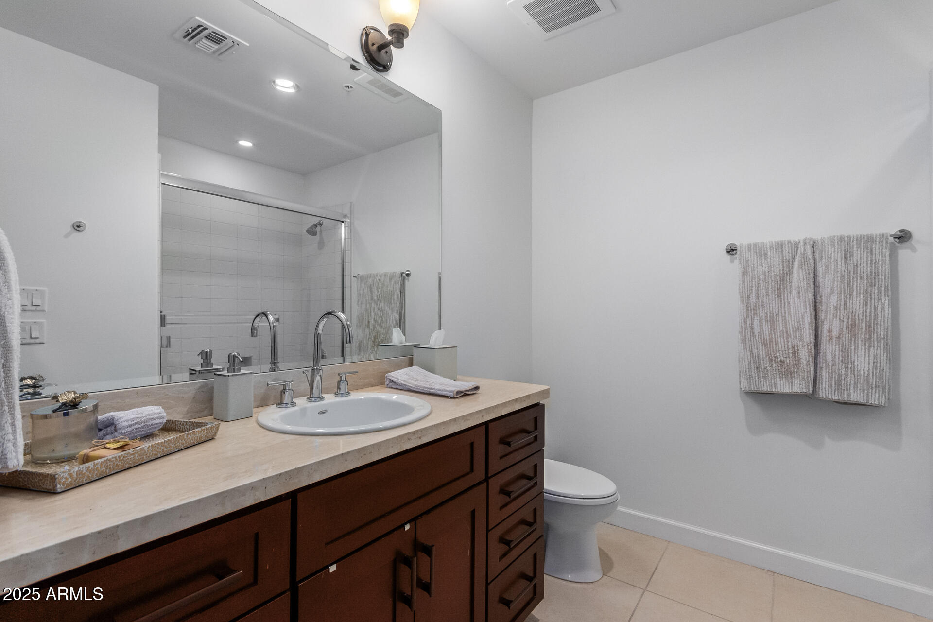 4909 N WOODMERE FAIRWAY, 1003