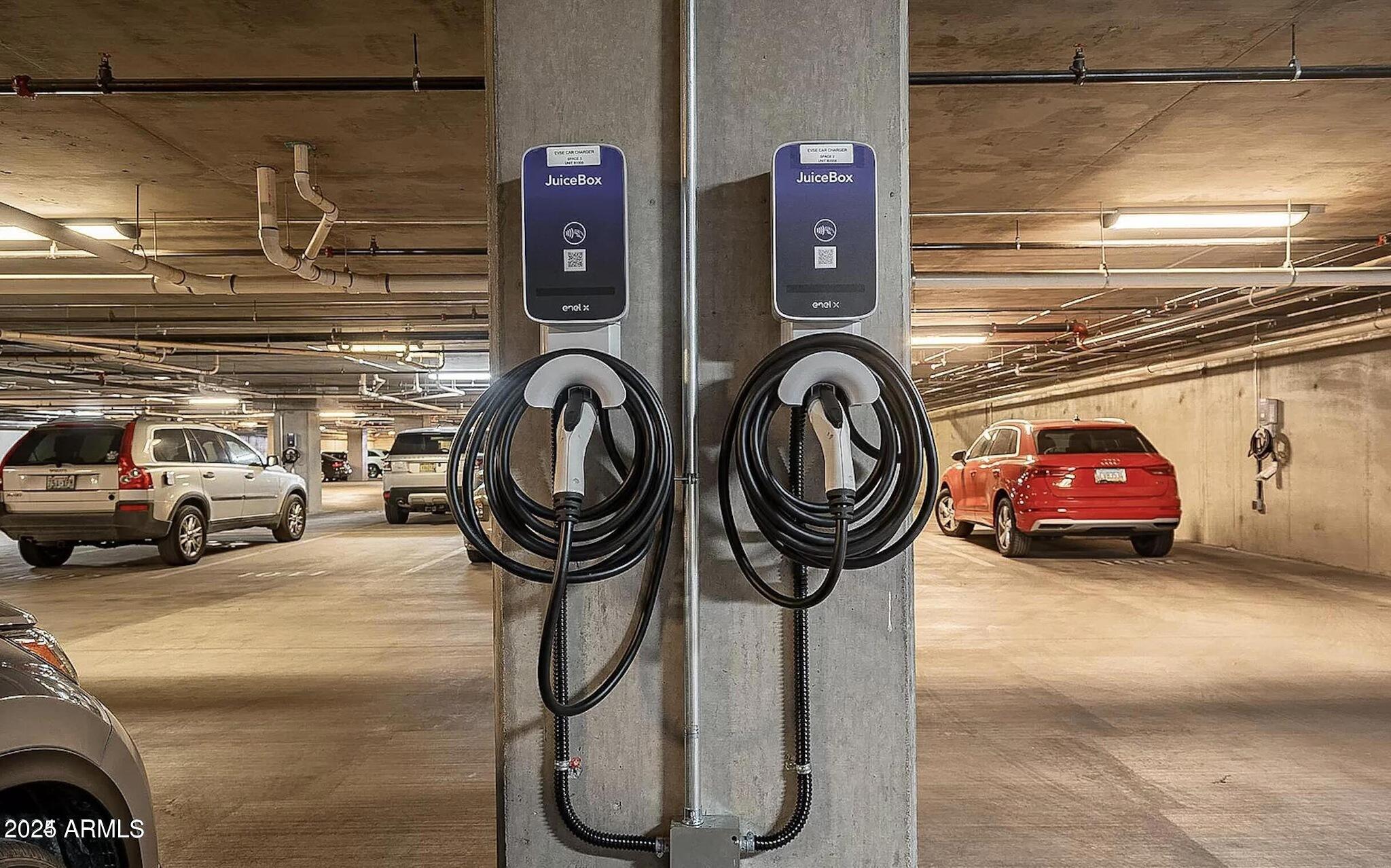 4909 N WOODMERE FAIRWAY, 1003