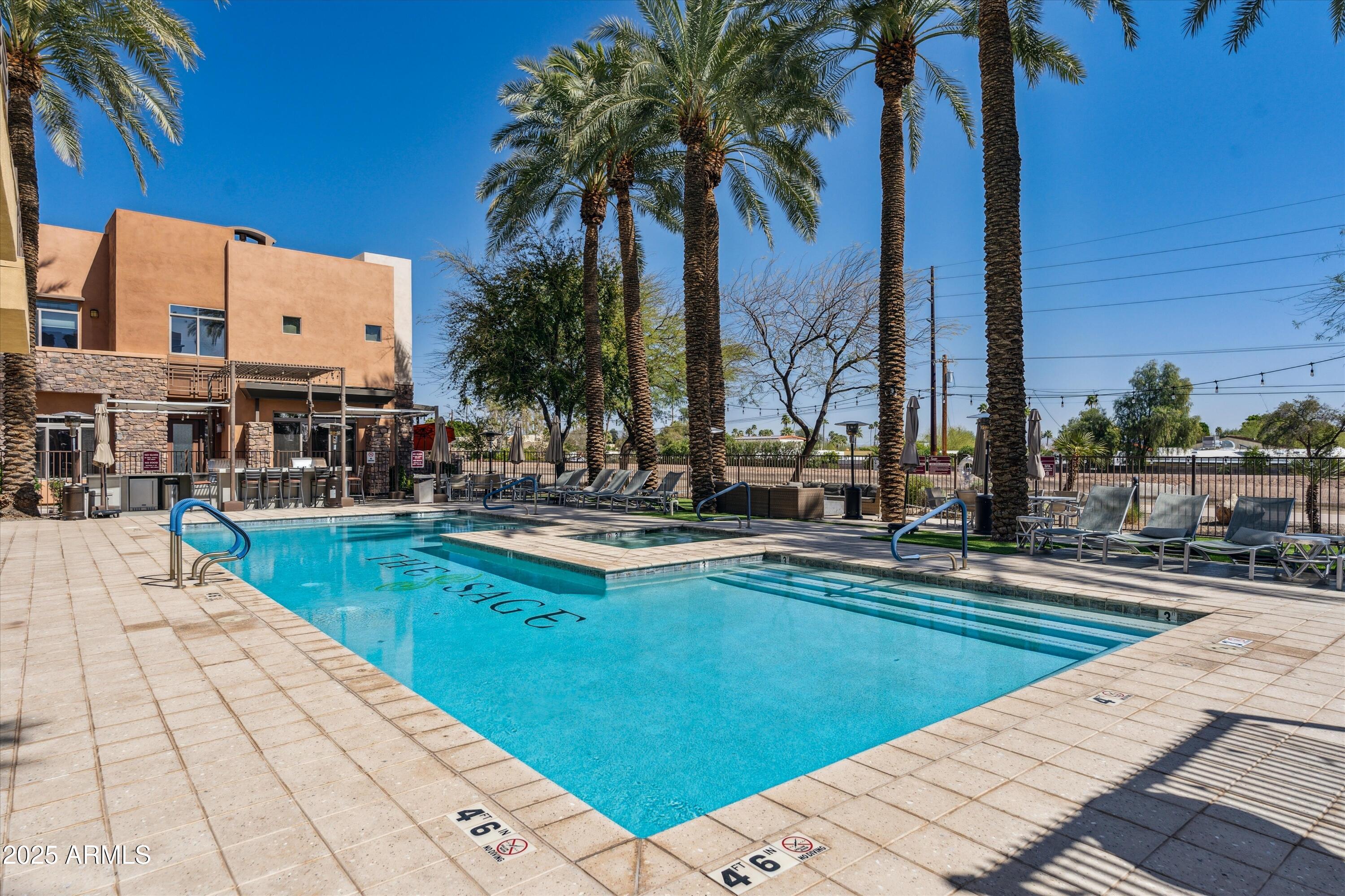 4909 N WOODMERE FAIRWAY, 1003