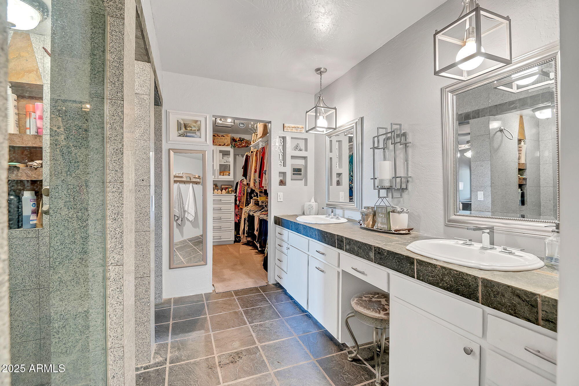 37300 N TOM DARLINGTON Drive, D