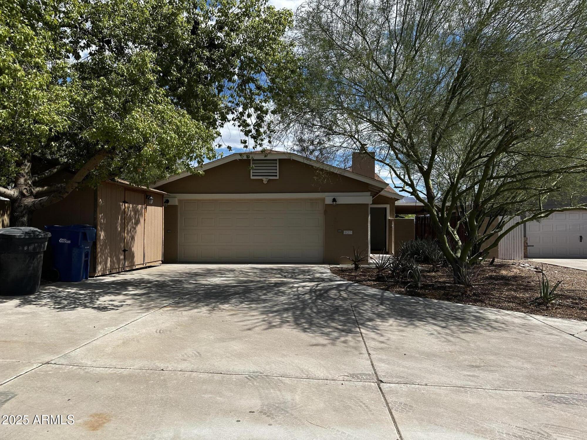 523 N OMAHA Circle