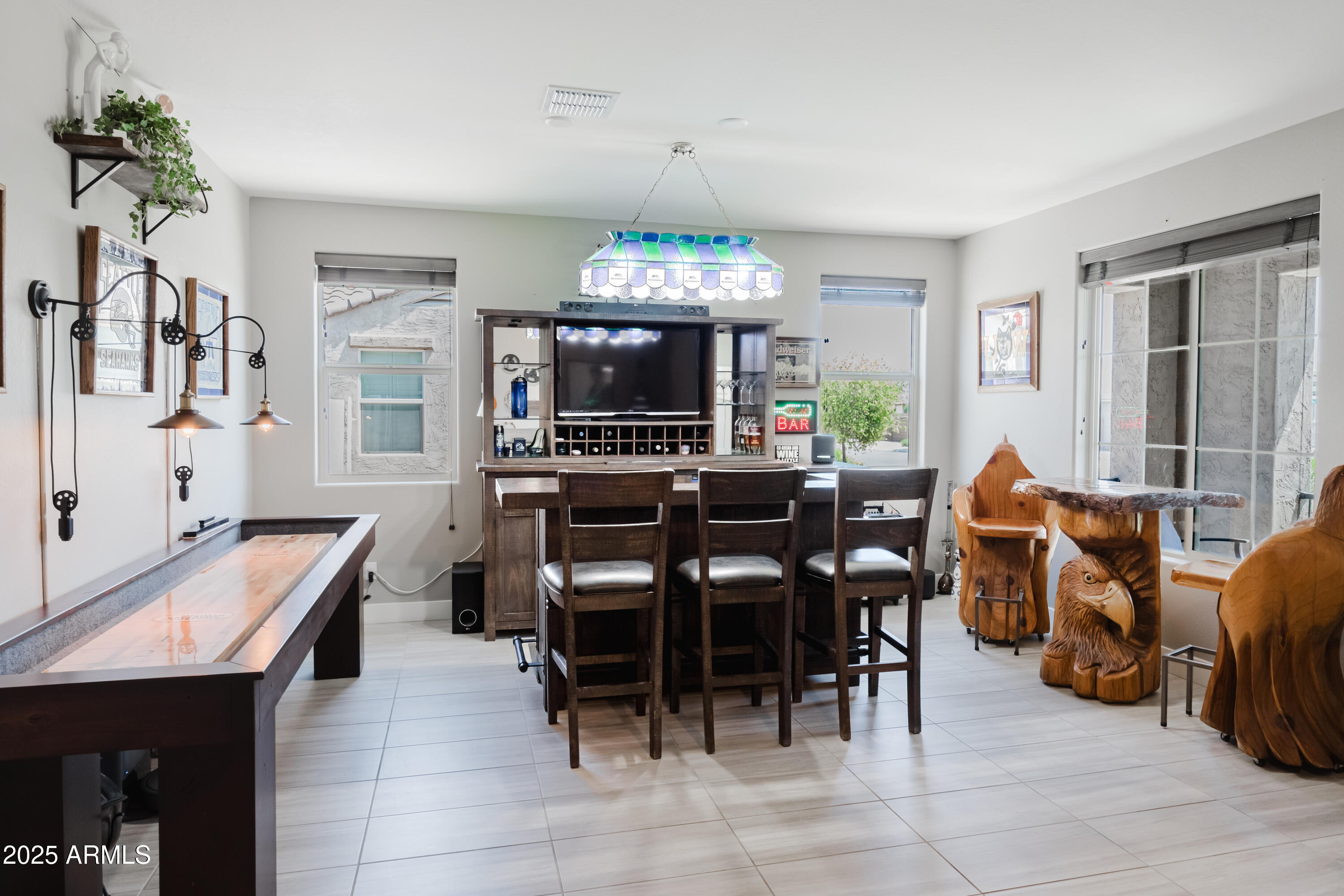 27700 N SILVERLEAF Road