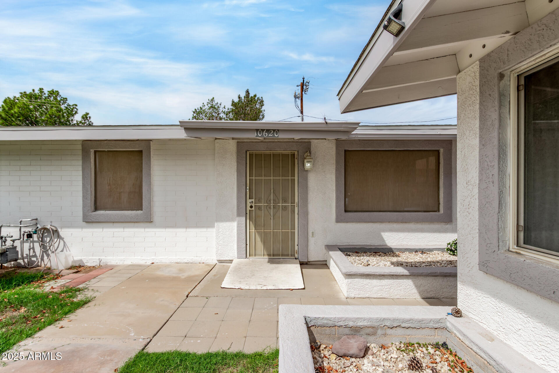 10620 W OAKMONT Drive