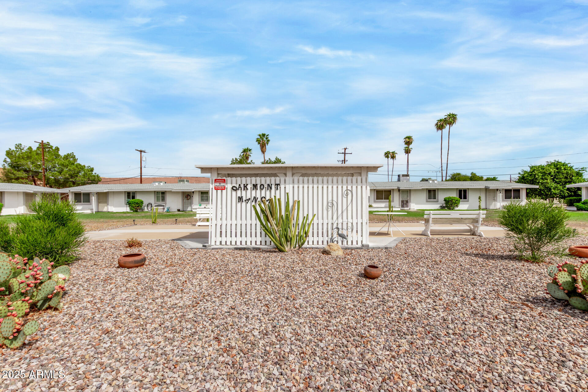 10620 W OAKMONT Drive