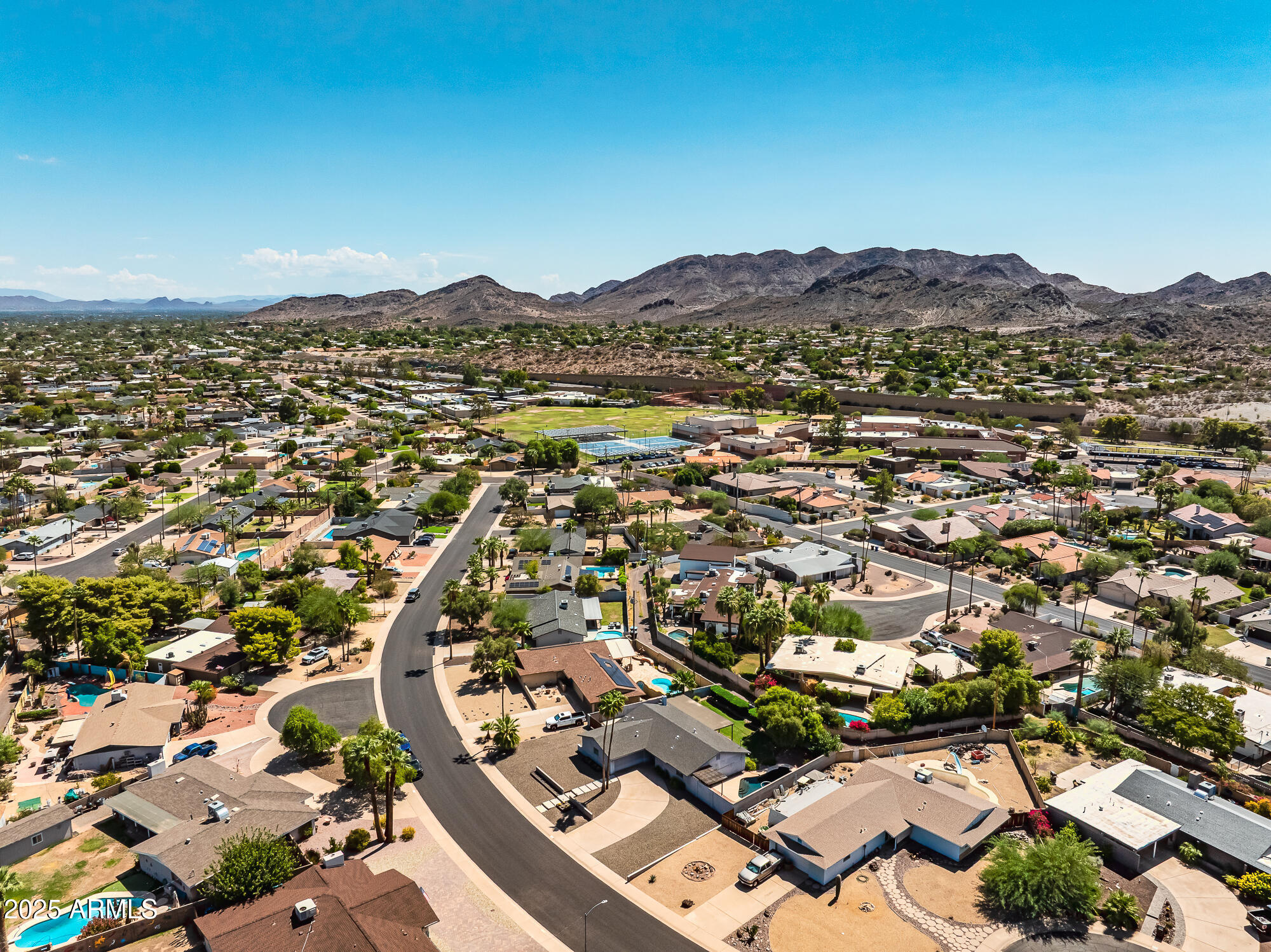 2637 E TURQUOISE Drive