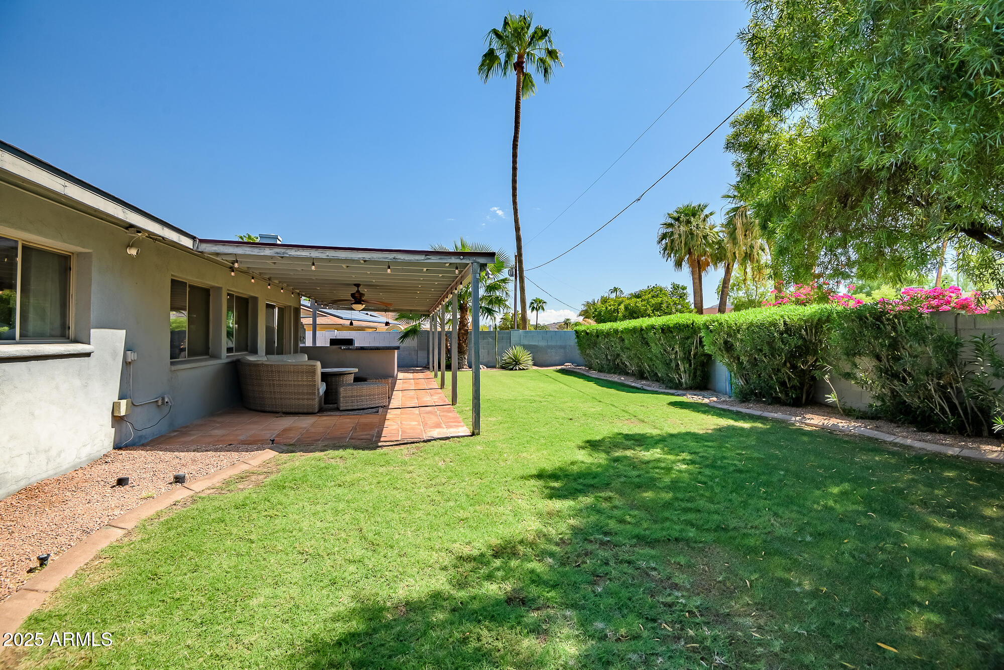 2637 E TURQUOISE Drive