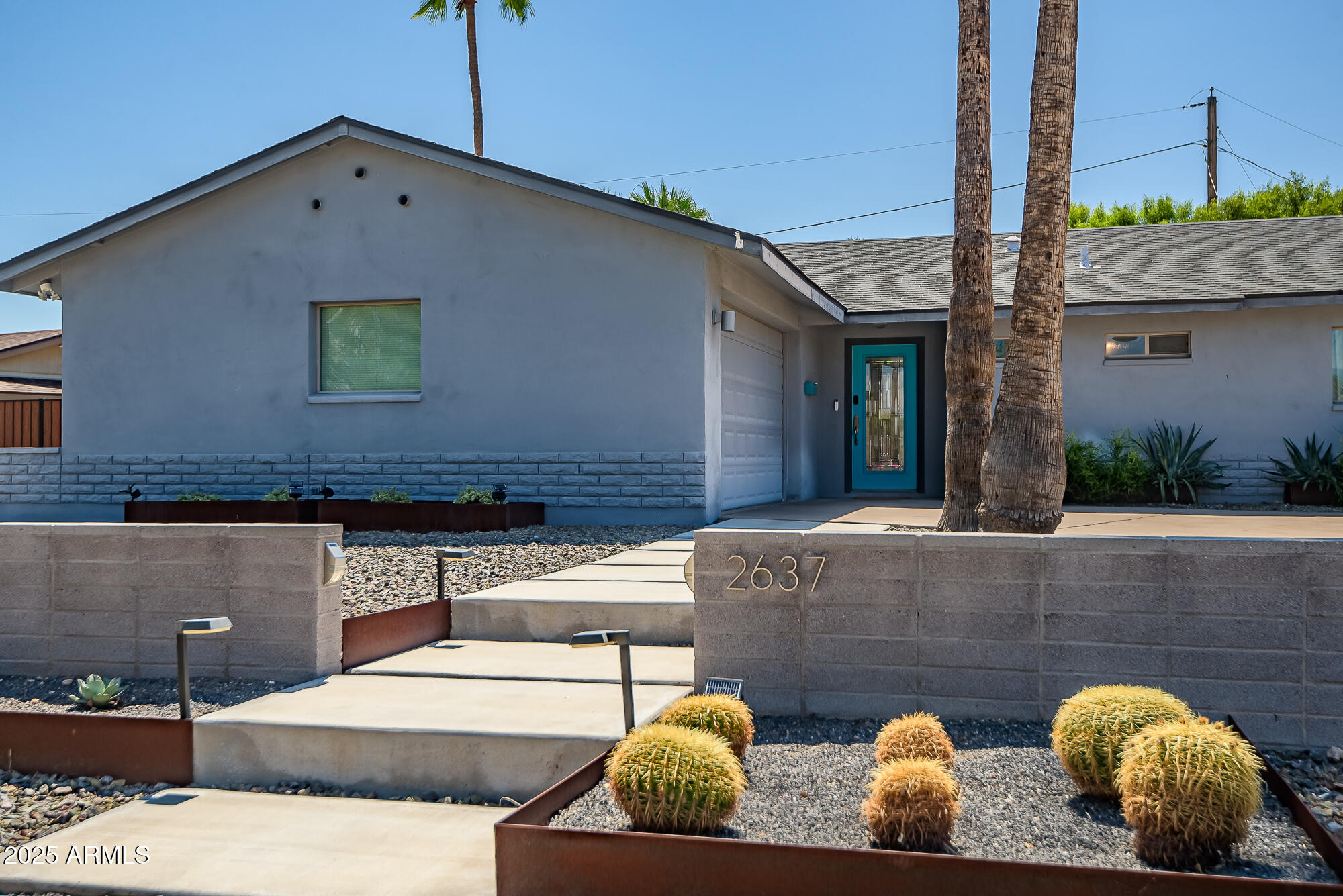 2637 E TURQUOISE Drive