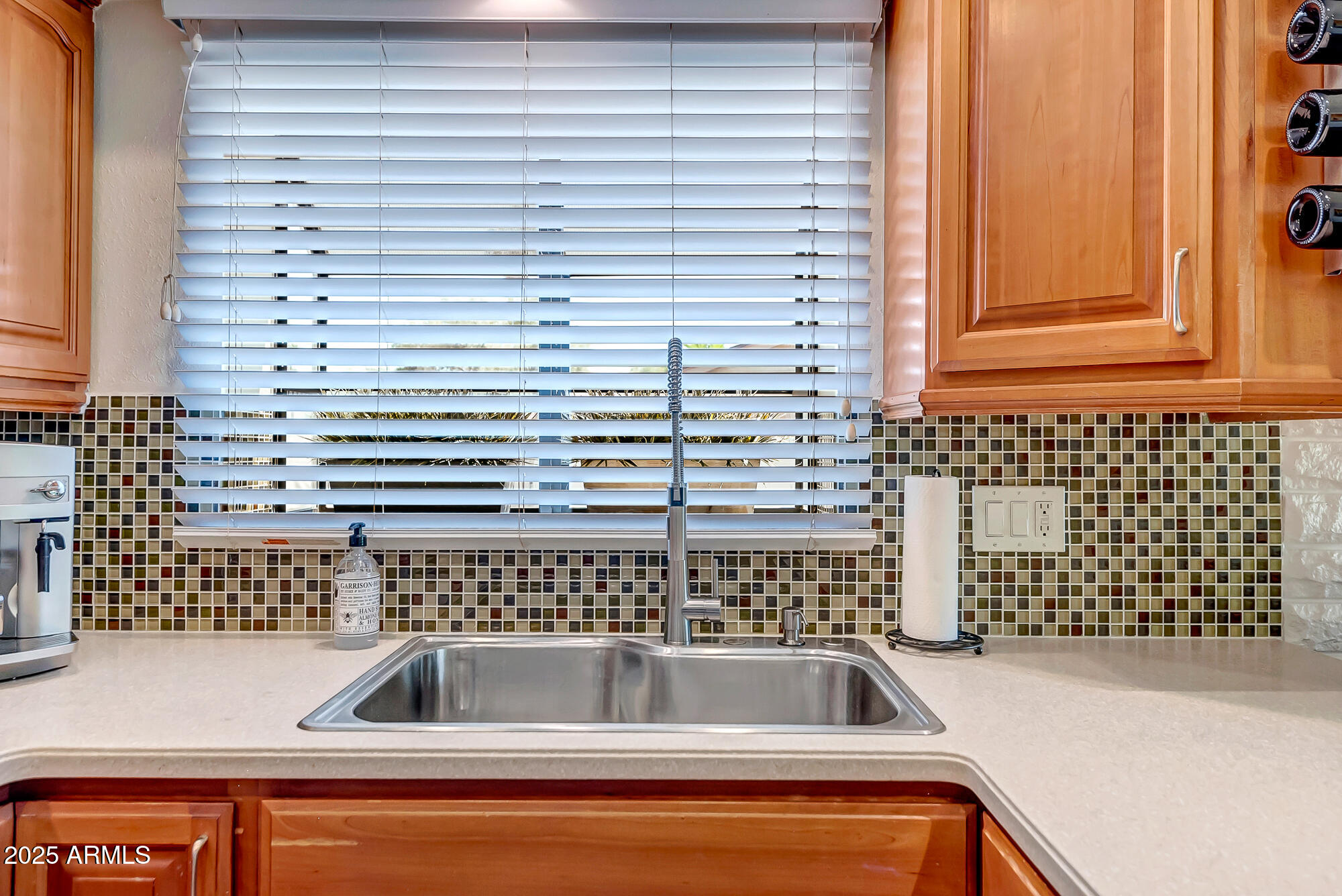 2637 E TURQUOISE Drive