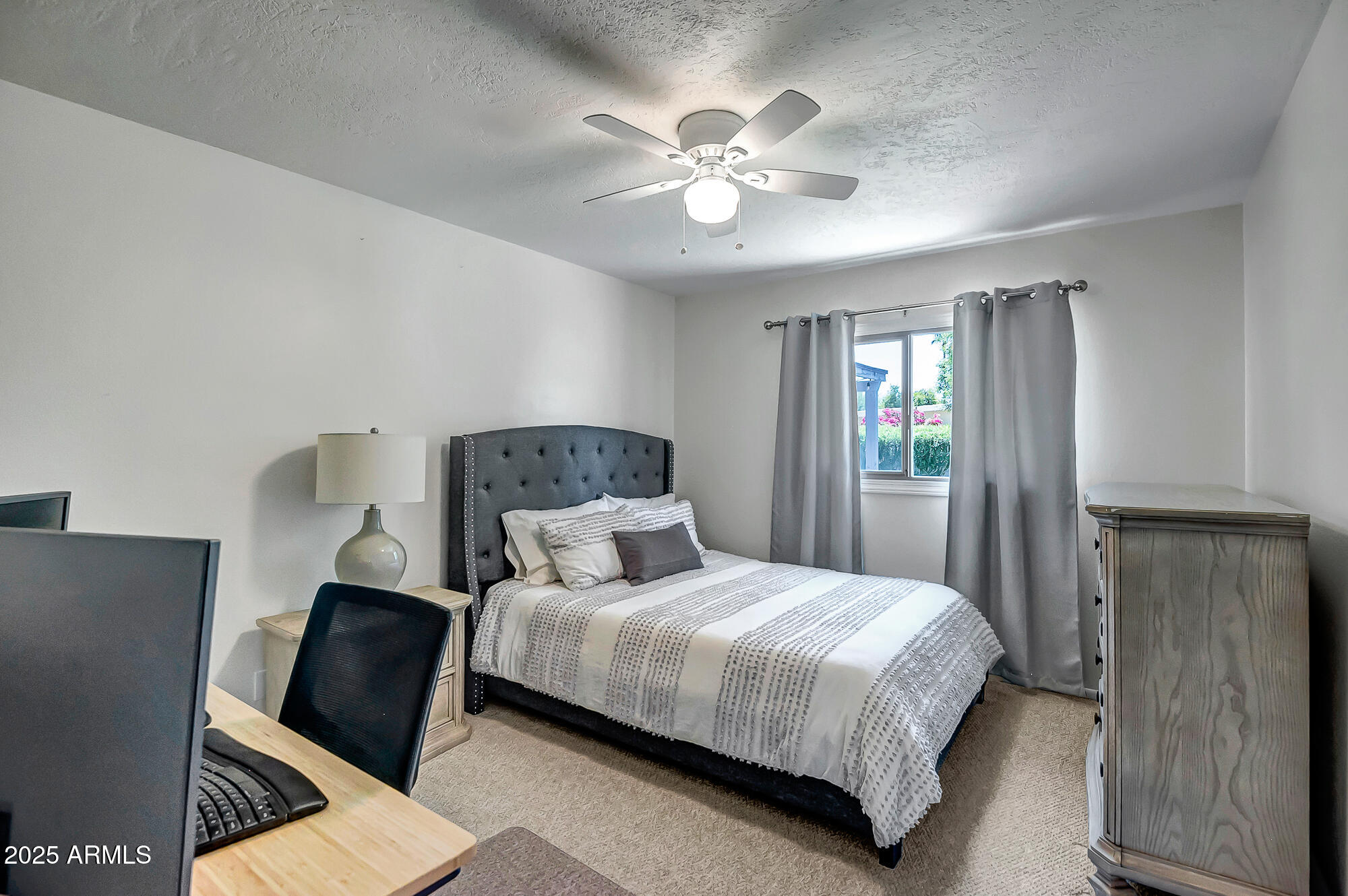 2637 E TURQUOISE Drive