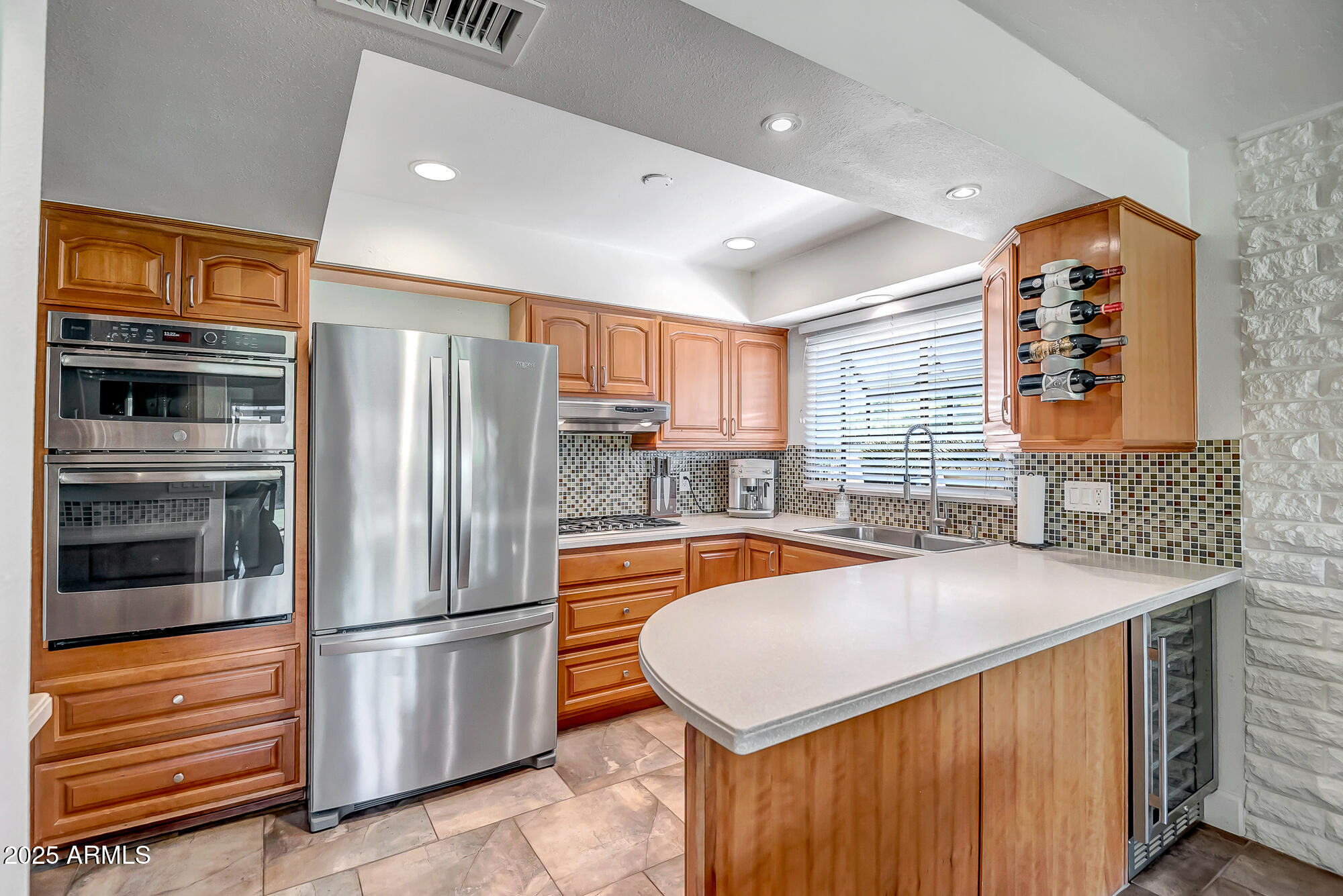 2637 E TURQUOISE Drive