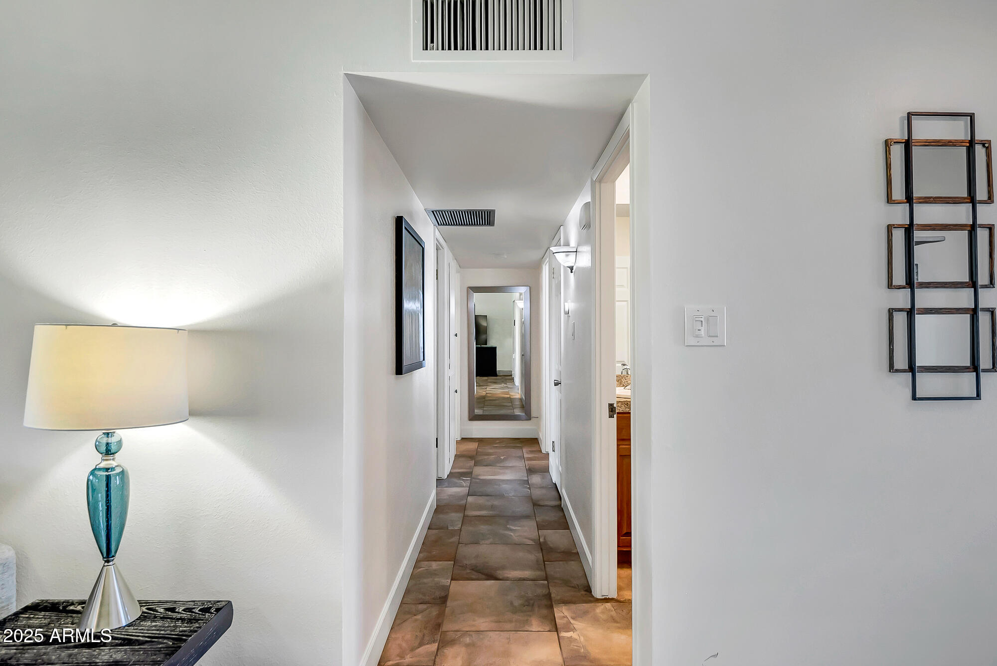 2637 E TURQUOISE Drive