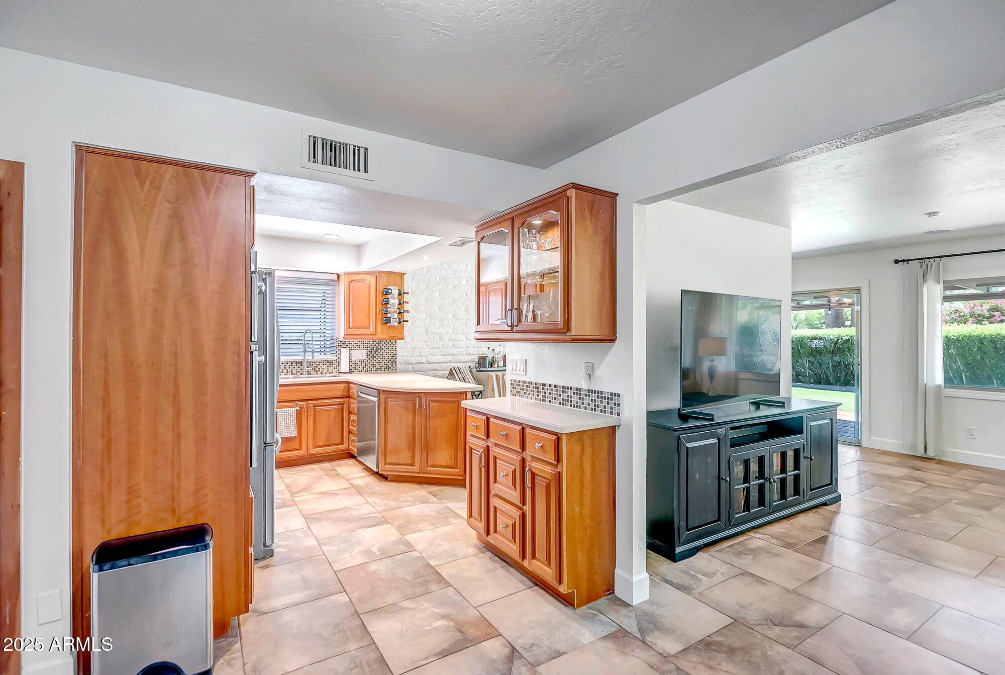 2637 E TURQUOISE Drive