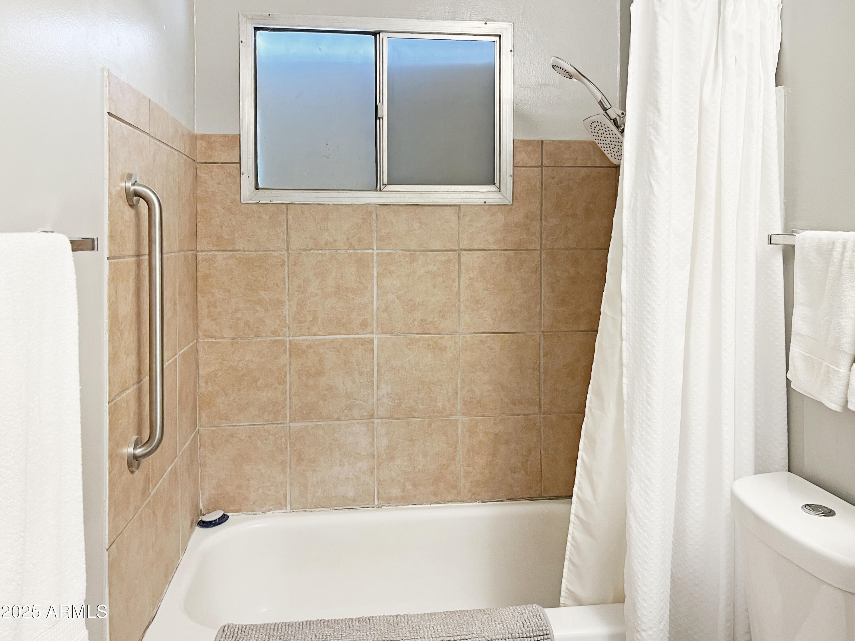 8921 W CORONADO Drive