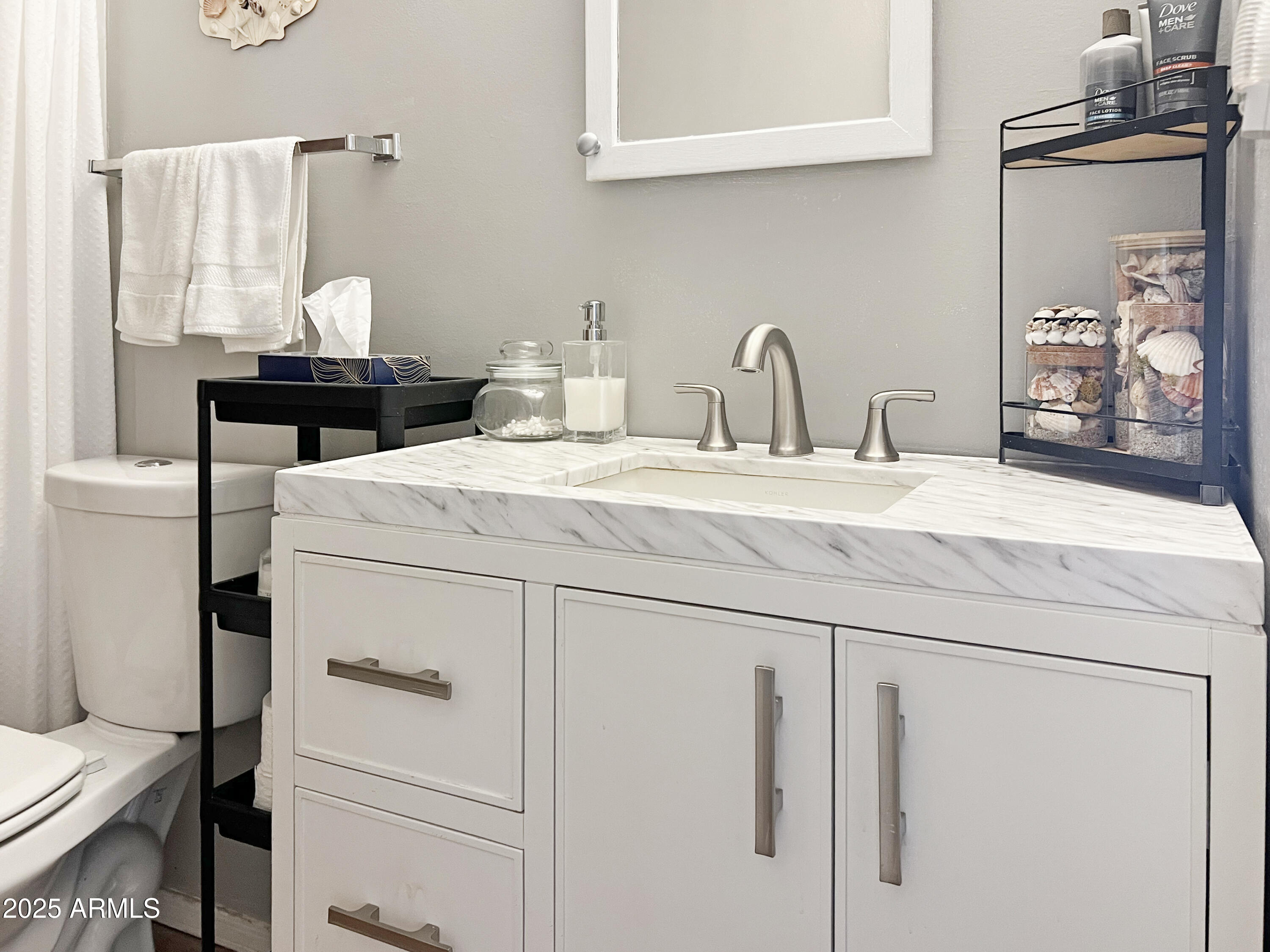 8921 W CORONADO Drive