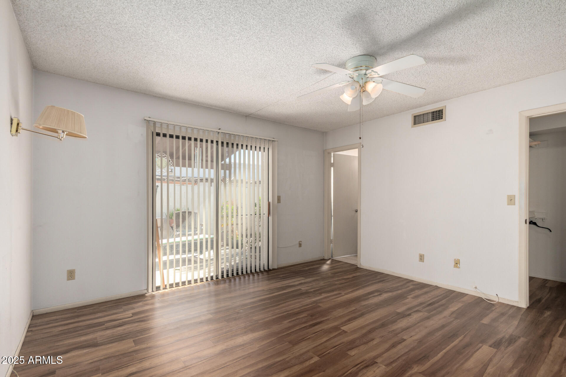 919 E VILLA MARIA Drive