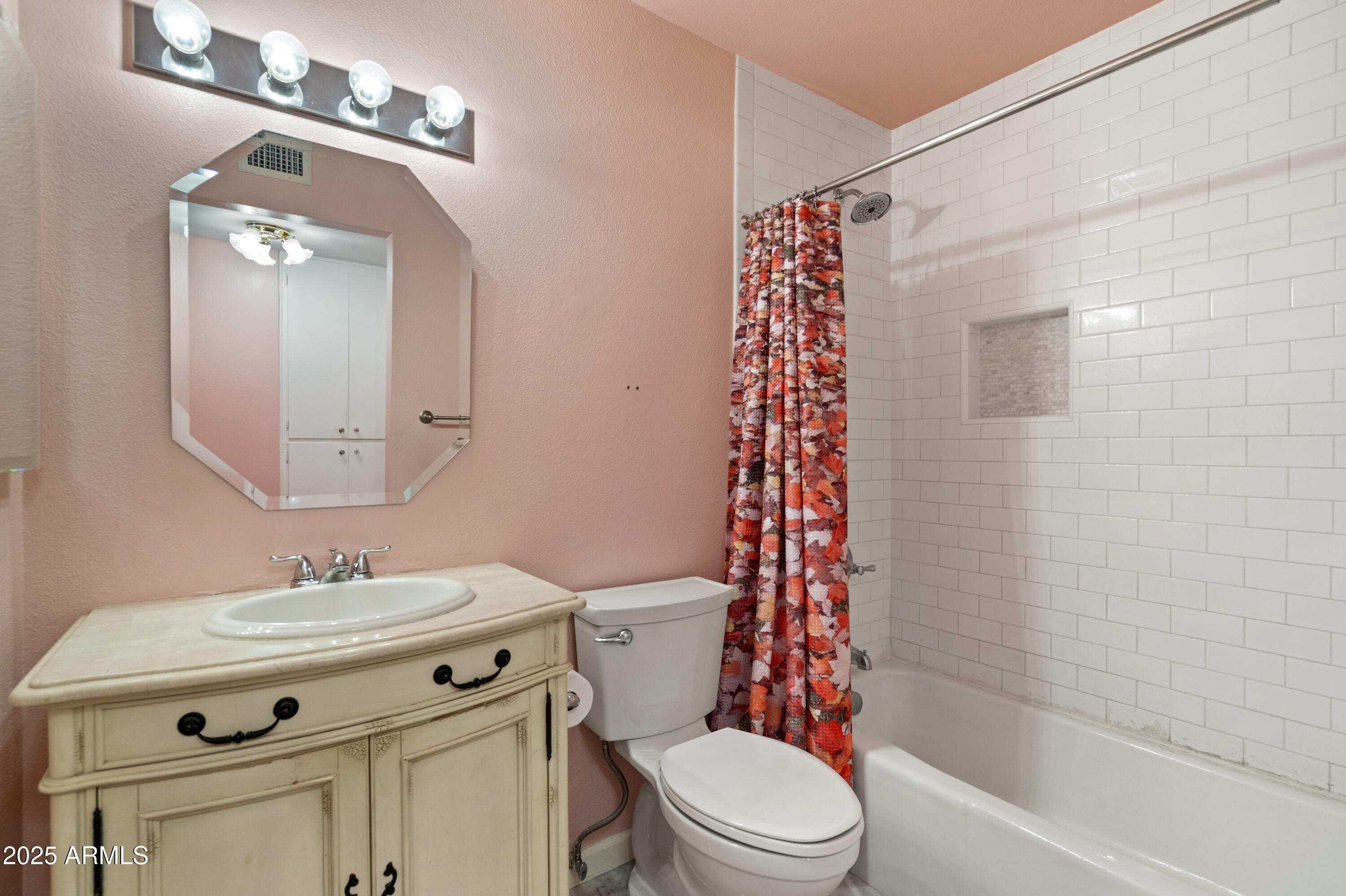 4800 N 68TH Street, 265