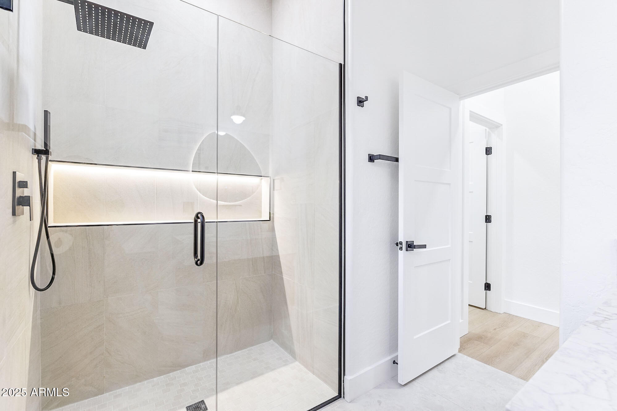 19550 N GRAYHAWK Drive, 1117