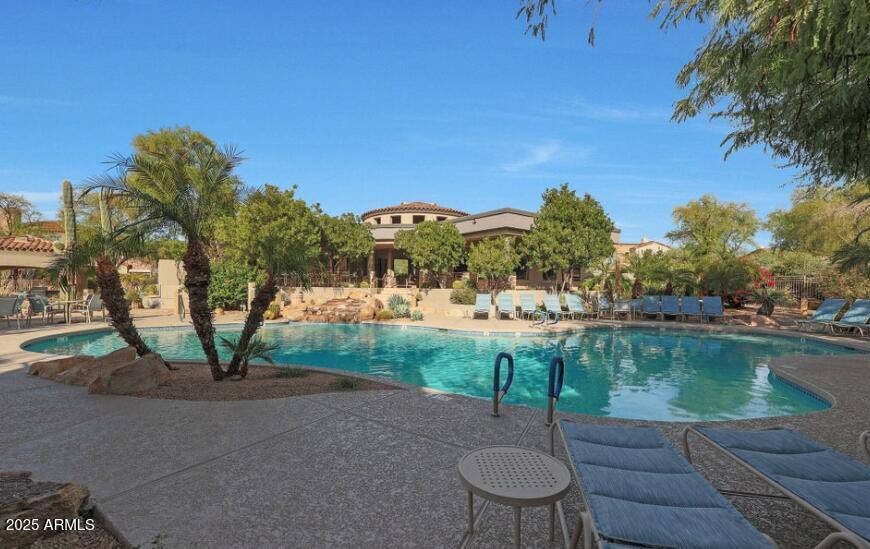 19550 N GRAYHAWK Drive, 1117