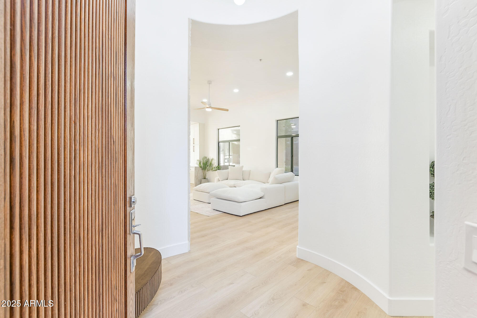 19550 N GRAYHAWK Drive, 1117