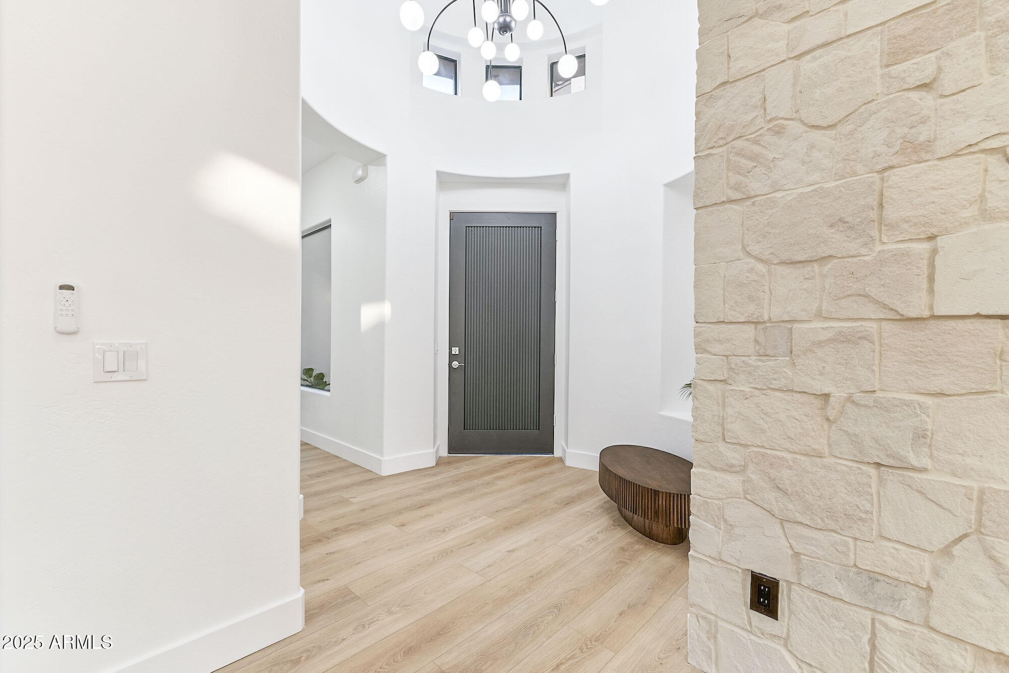 19550 N GRAYHAWK Drive, 1117