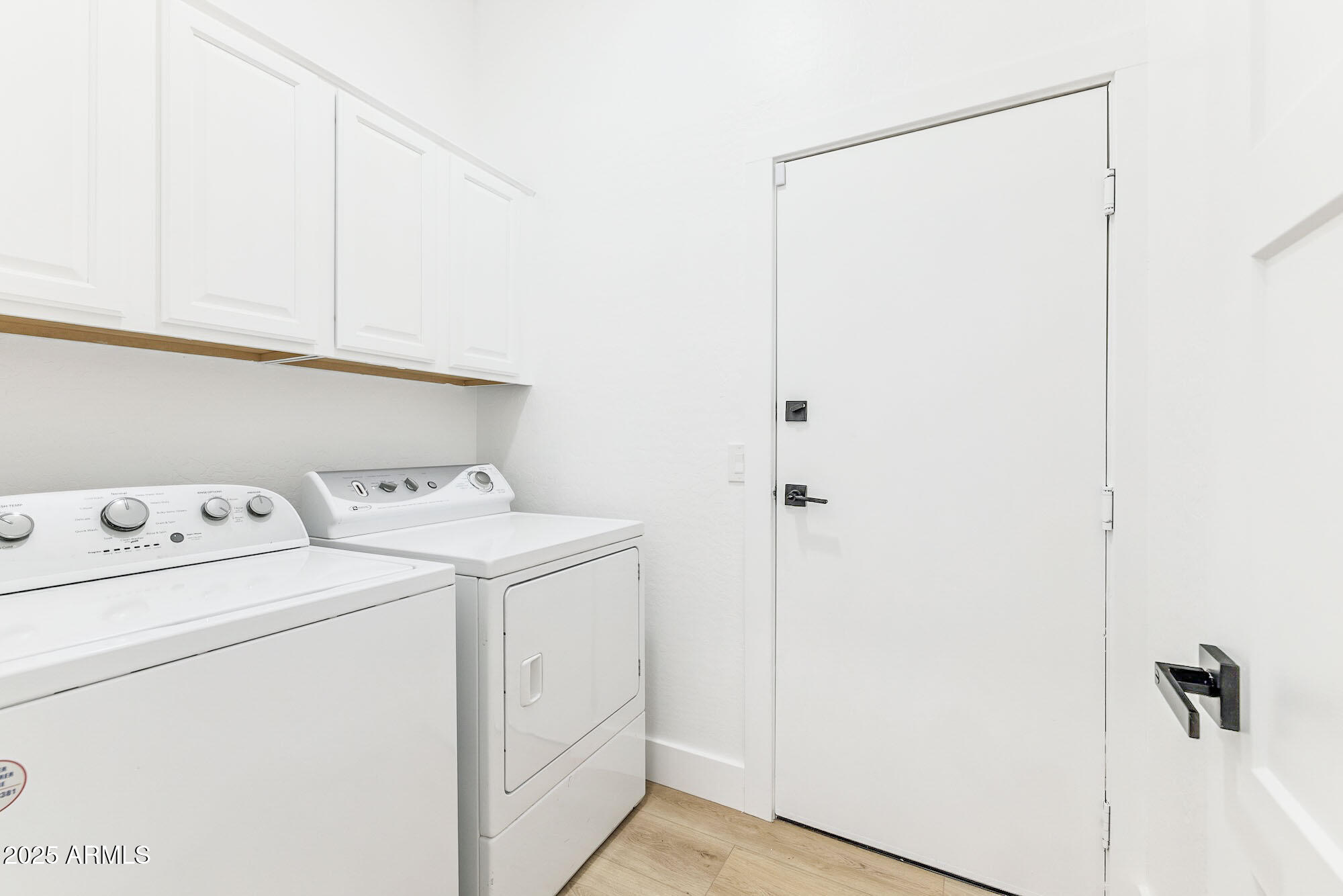 19550 N GRAYHAWK Drive, 1117