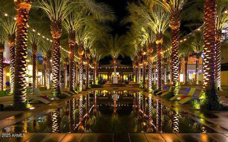 19550 N GRAYHAWK Drive, 1117