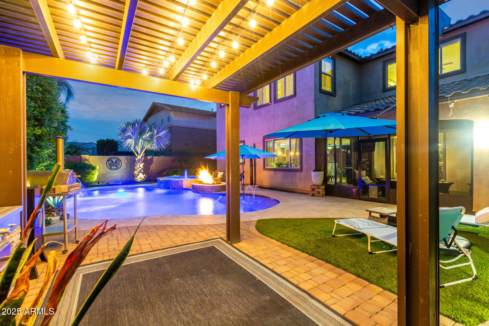 3301 E ORLEANS Drive
