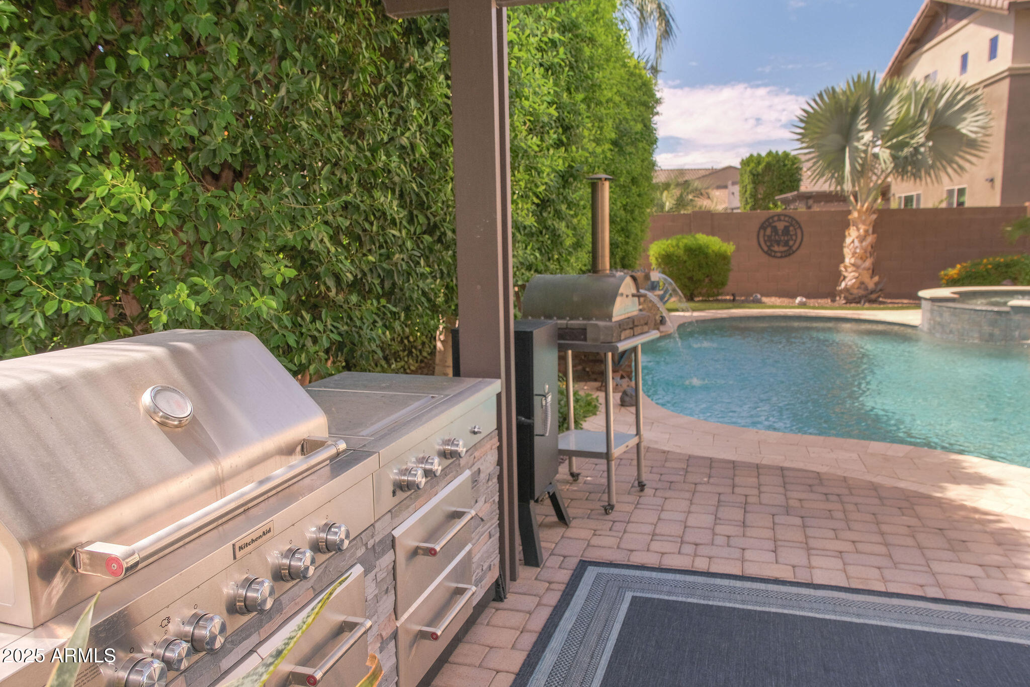 3301 E ORLEANS Drive