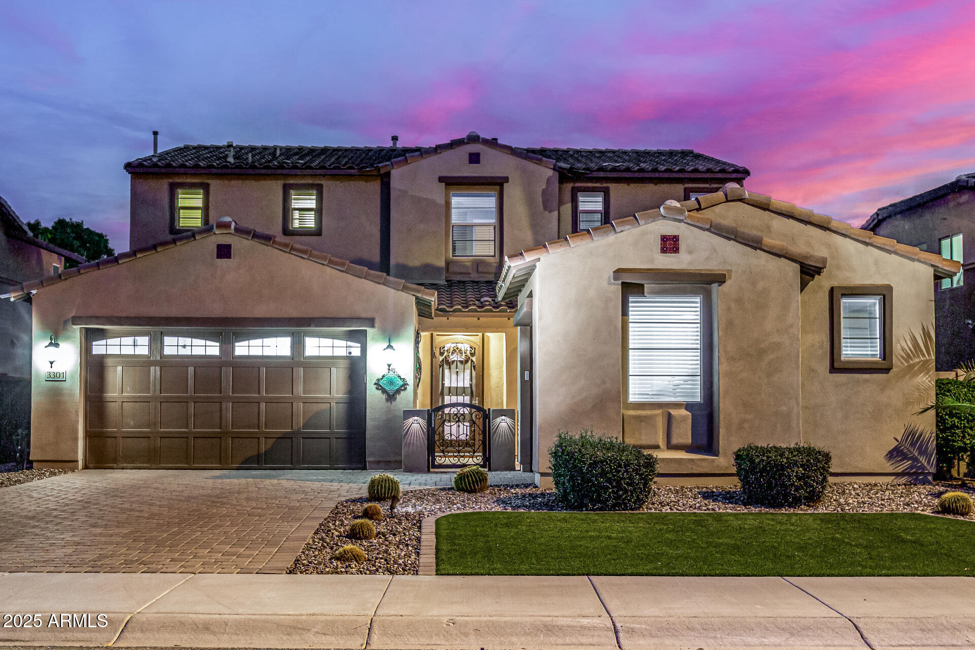 3301 E ORLEANS Drive