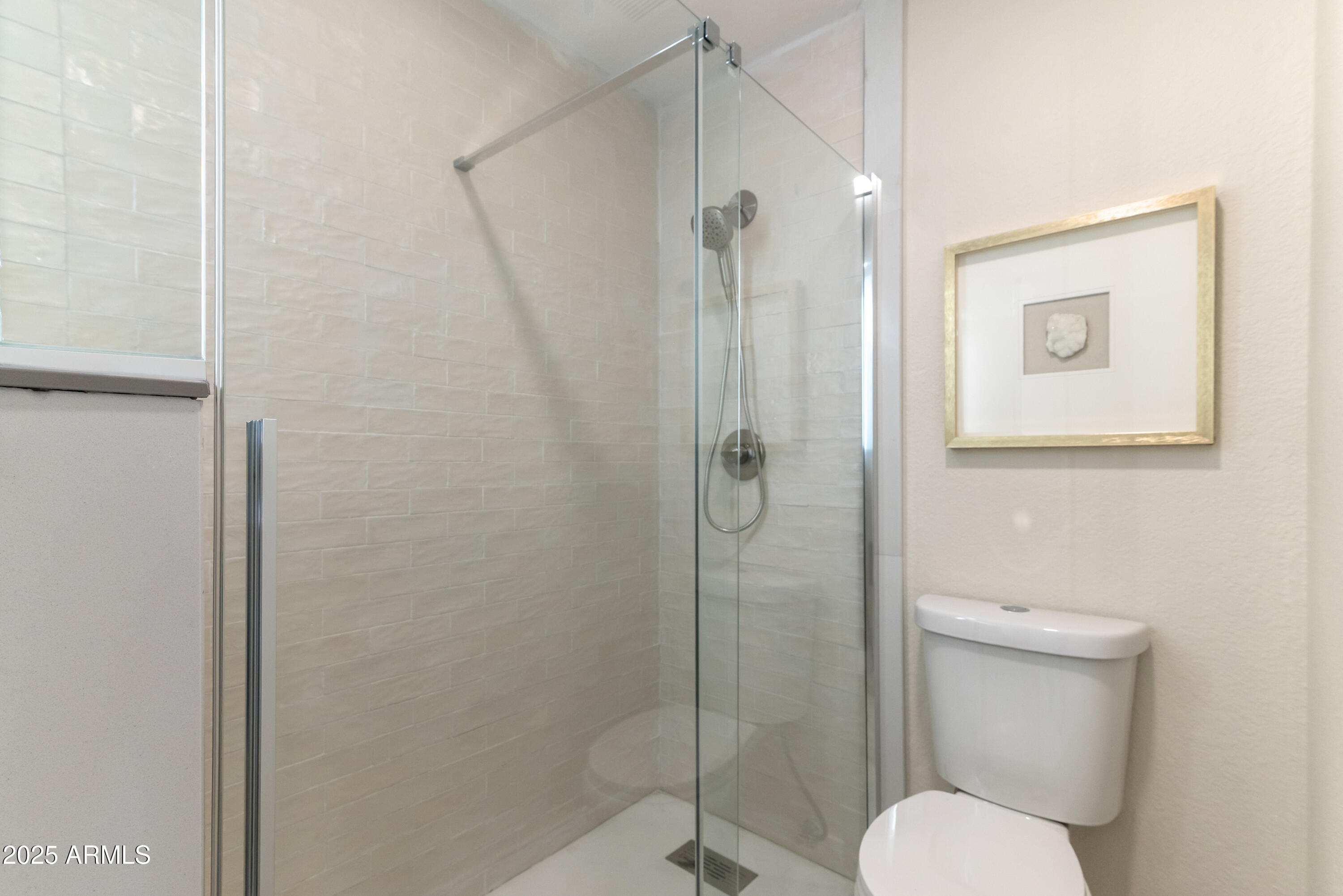 8787 E MOUNTAIN VIEW Road, 2101