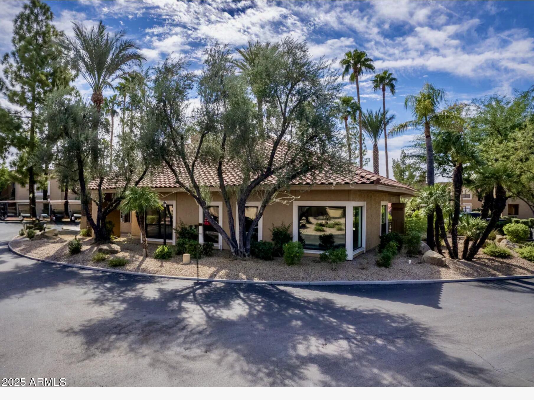 8787 E MOUNTAIN VIEW Road, 2101