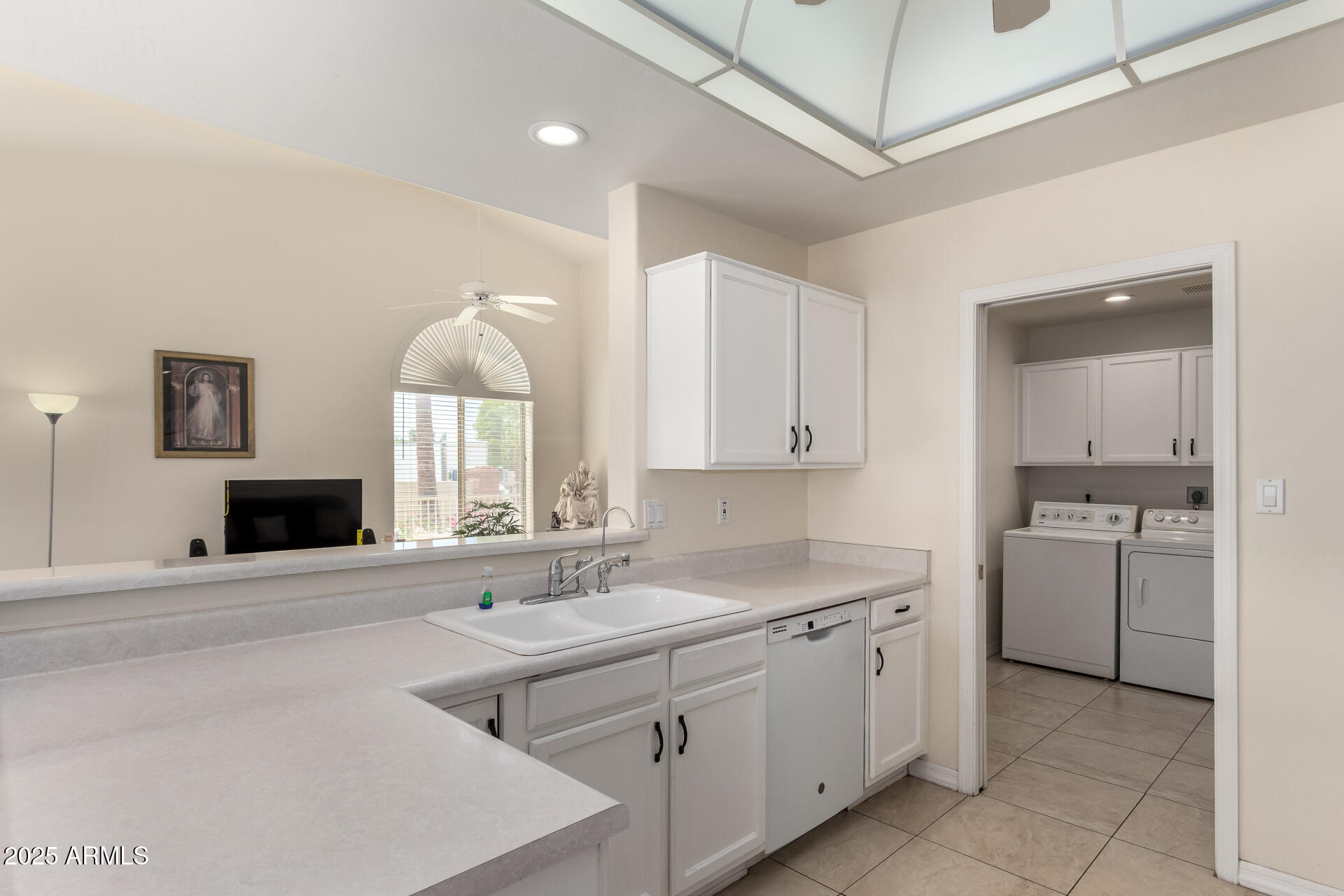 5830 E MCKELLIPS Road, 101