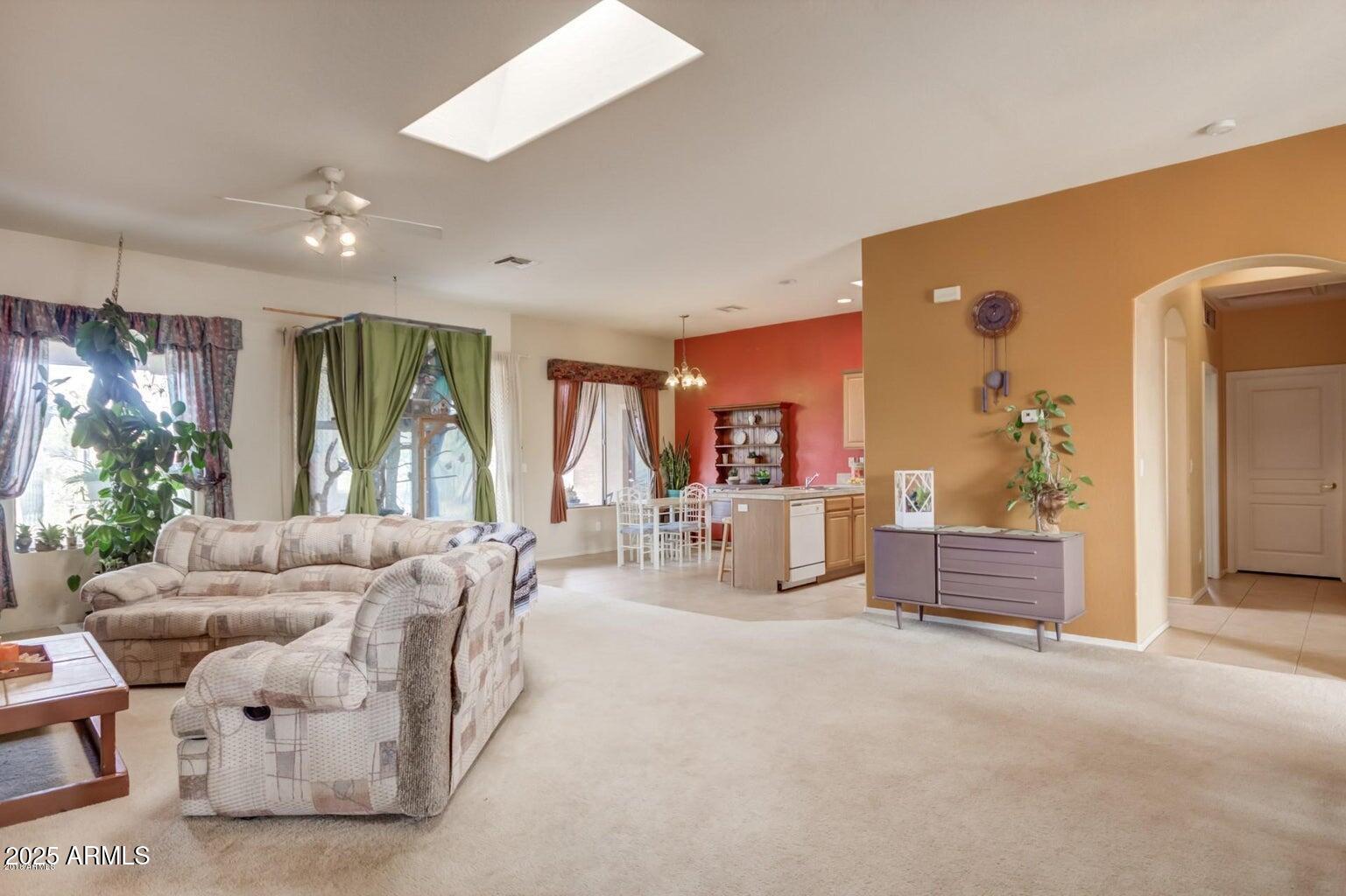 24622 W DESERT VISTA Trail