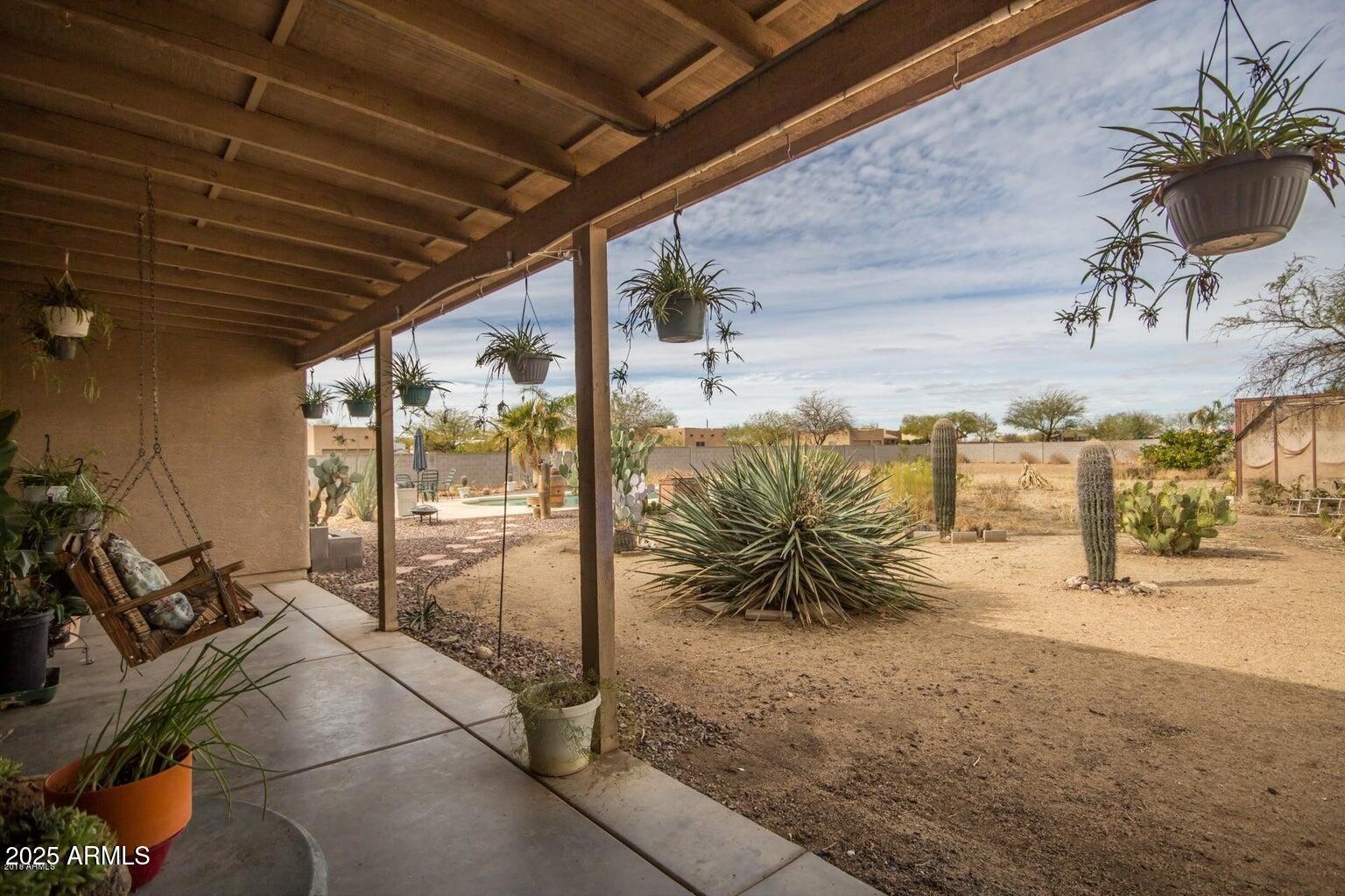 24622 W DESERT VISTA Trail