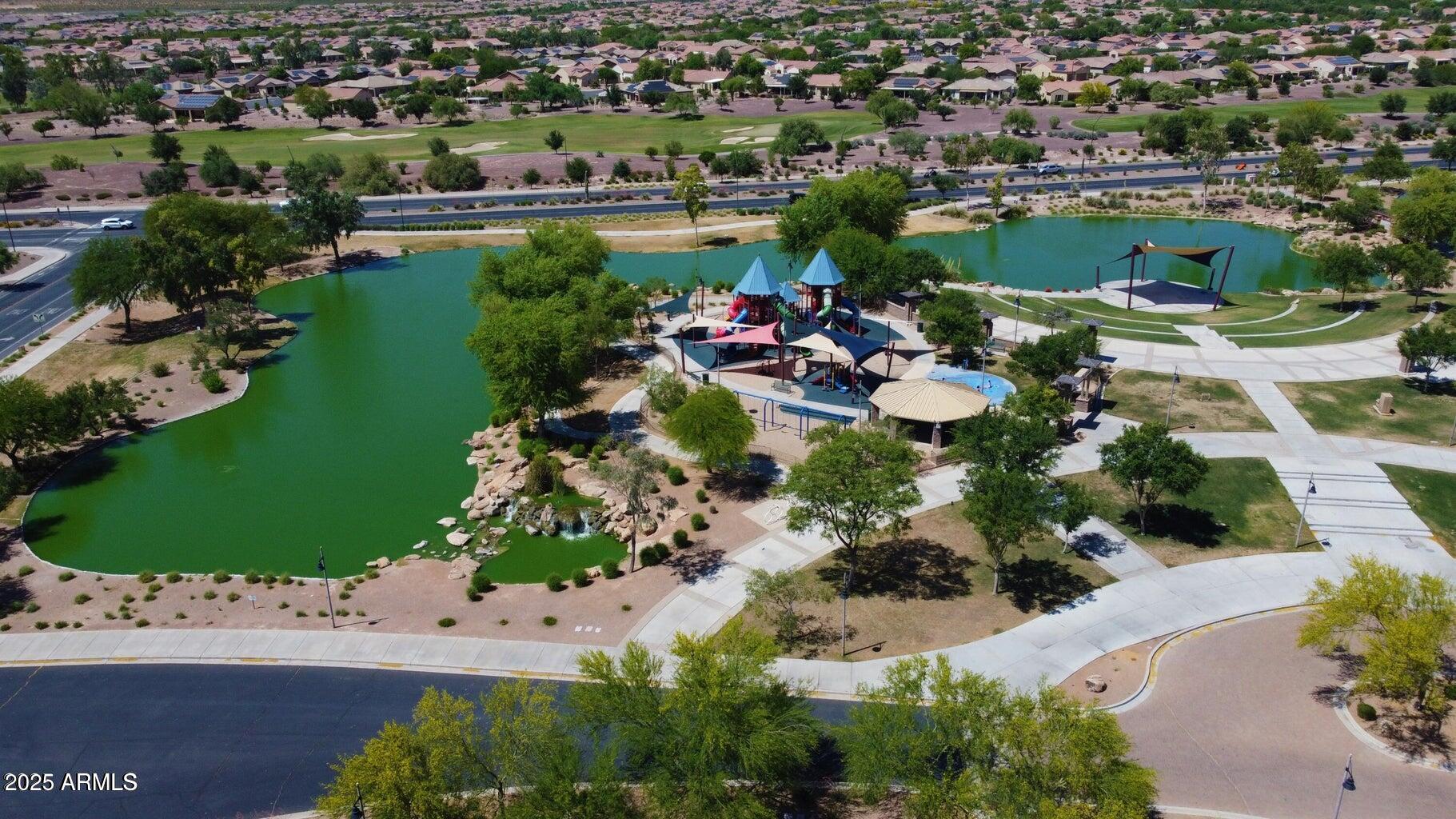 3937 N SMITHSONIAN Drive