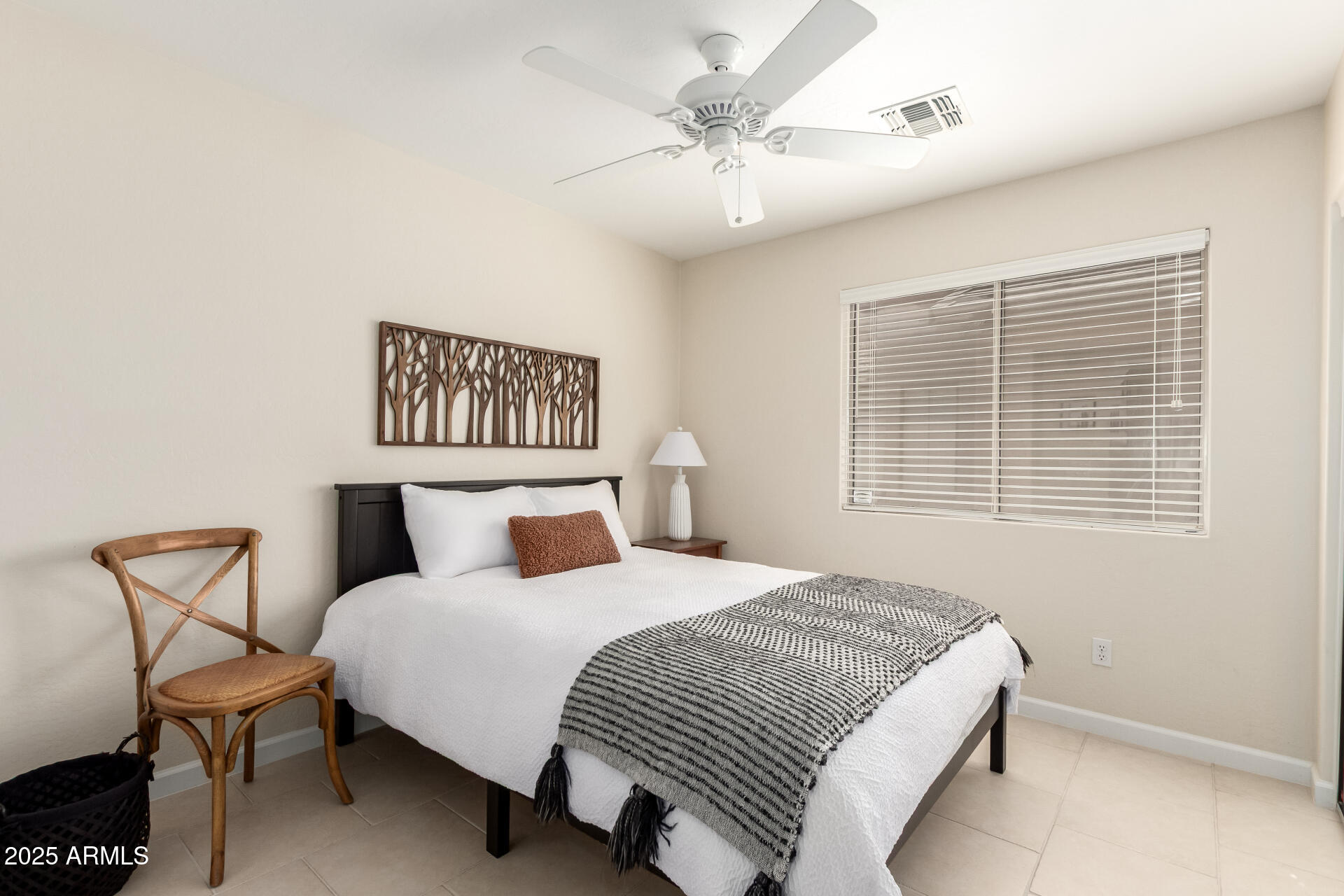 30374 N SUNRAY Drive