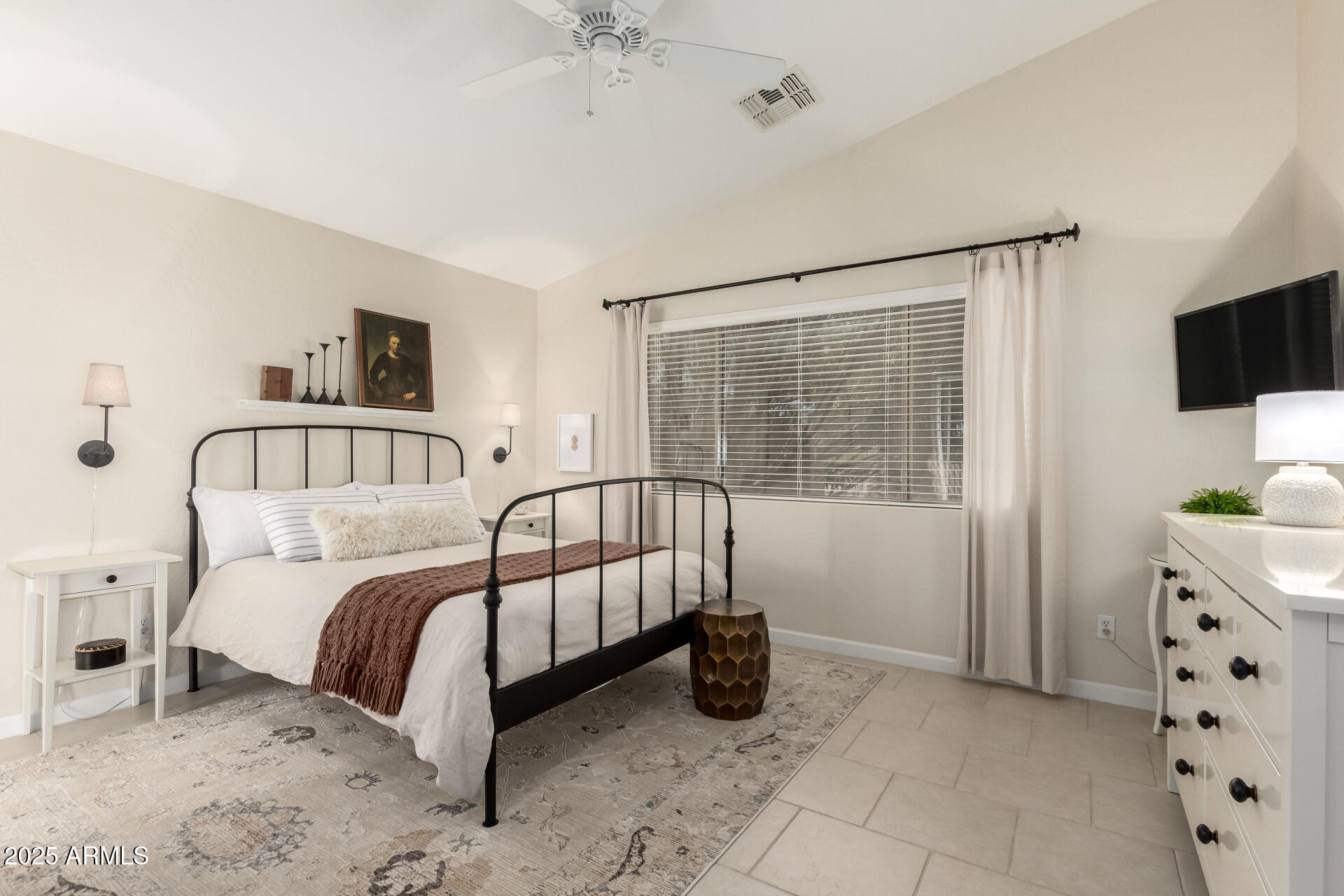 30374 N SUNRAY Drive