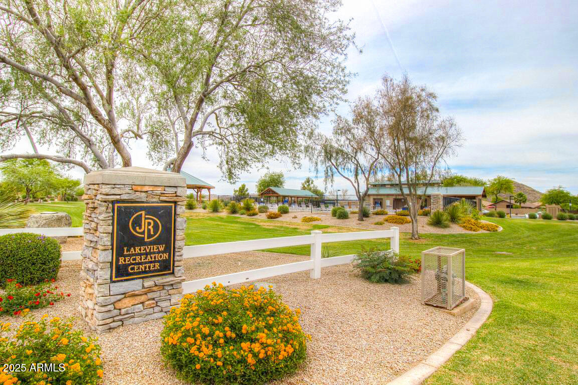 30374 N SUNRAY Drive