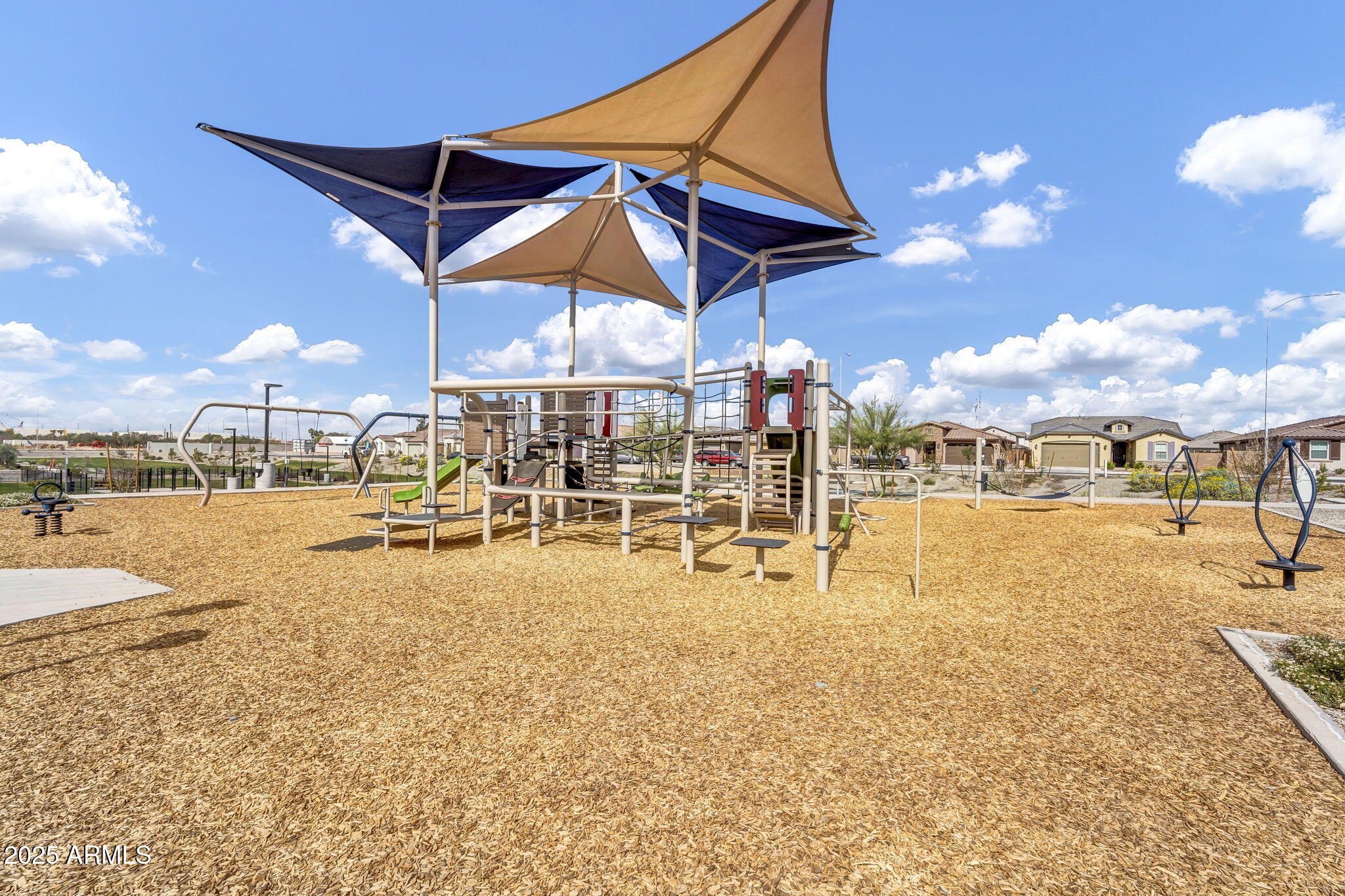 8149 E PETUNIA Avenue 1087