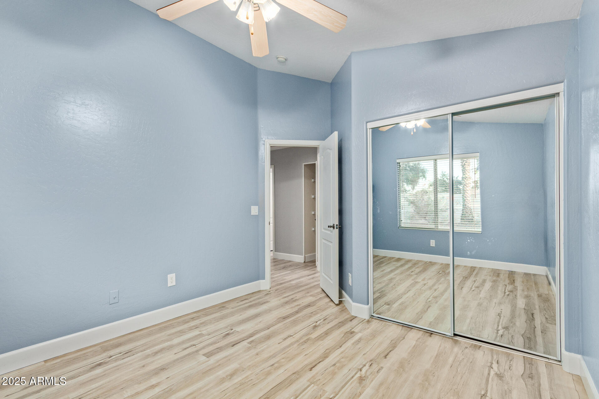 2020 W CARTER Road