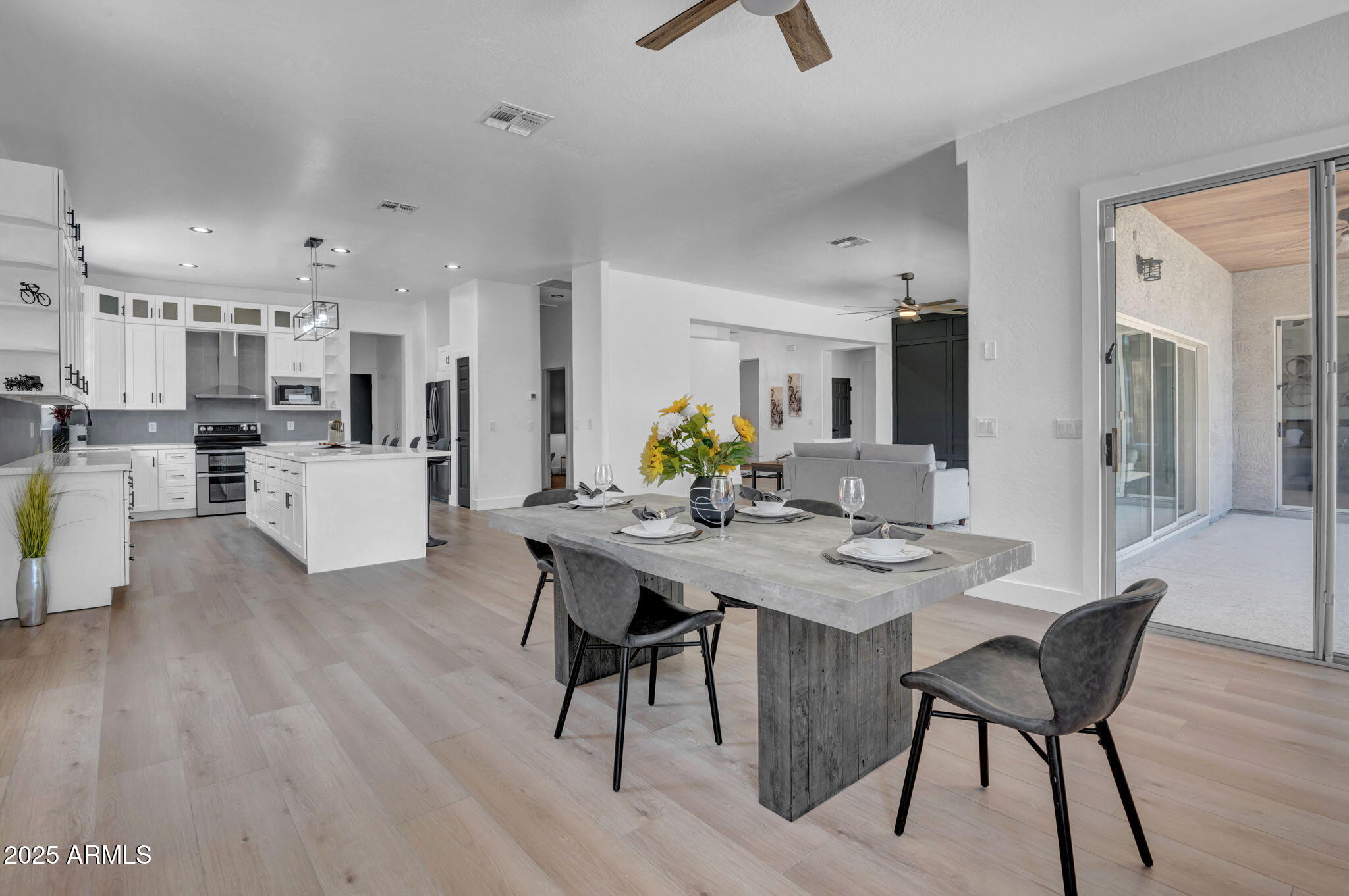 5209 E SIERRA SUNSET Trail